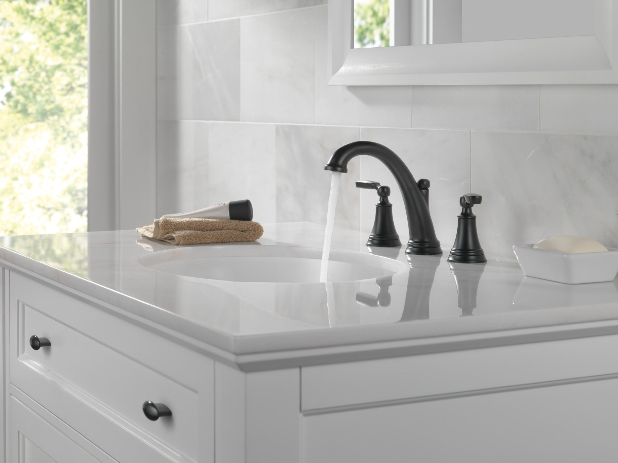 Delta Woodhurst™ Two Handle Widespread Bathroom Faucet