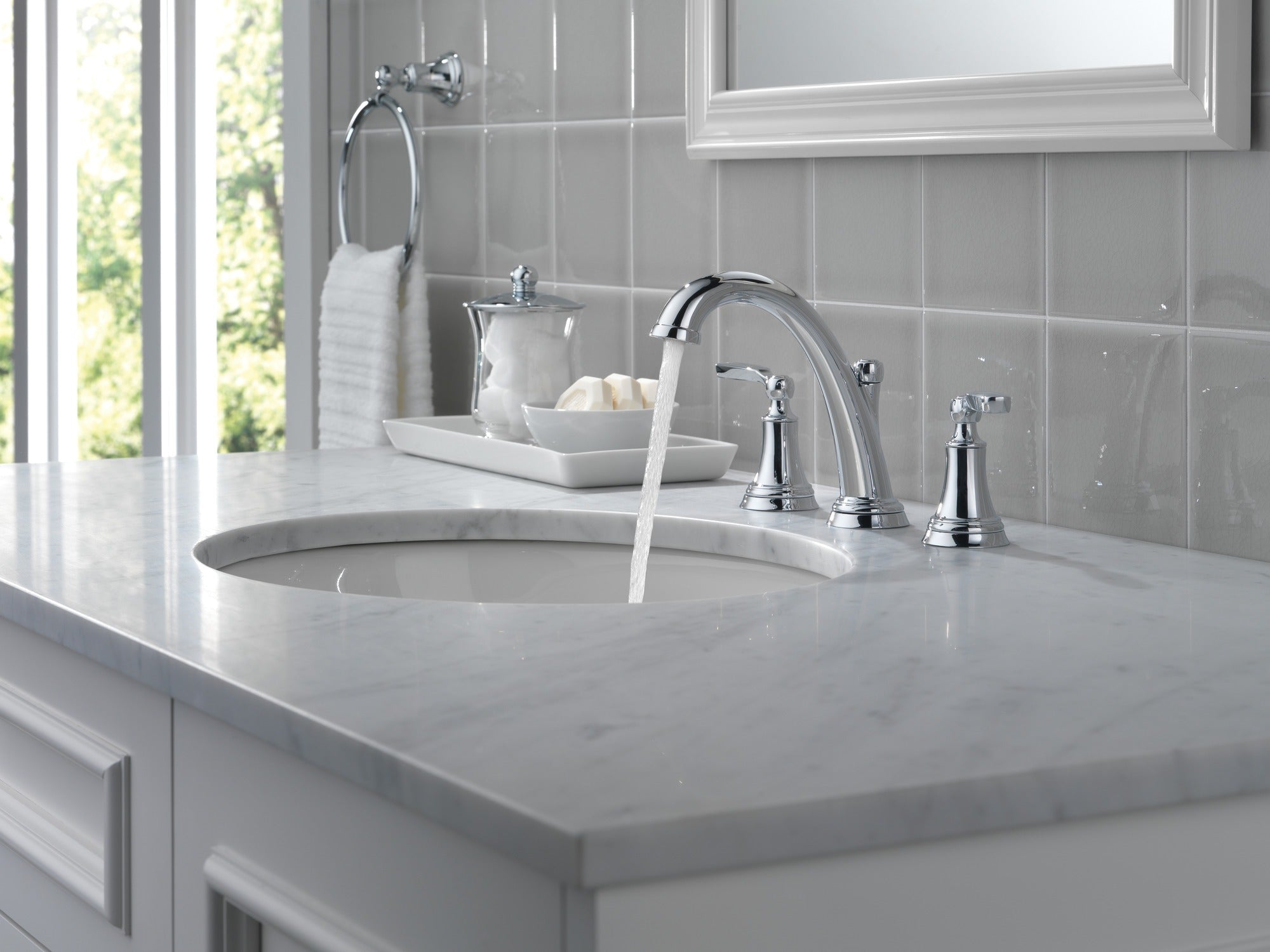 Delta Woodhurst™ Two Handle Widespread Bathroom Faucet