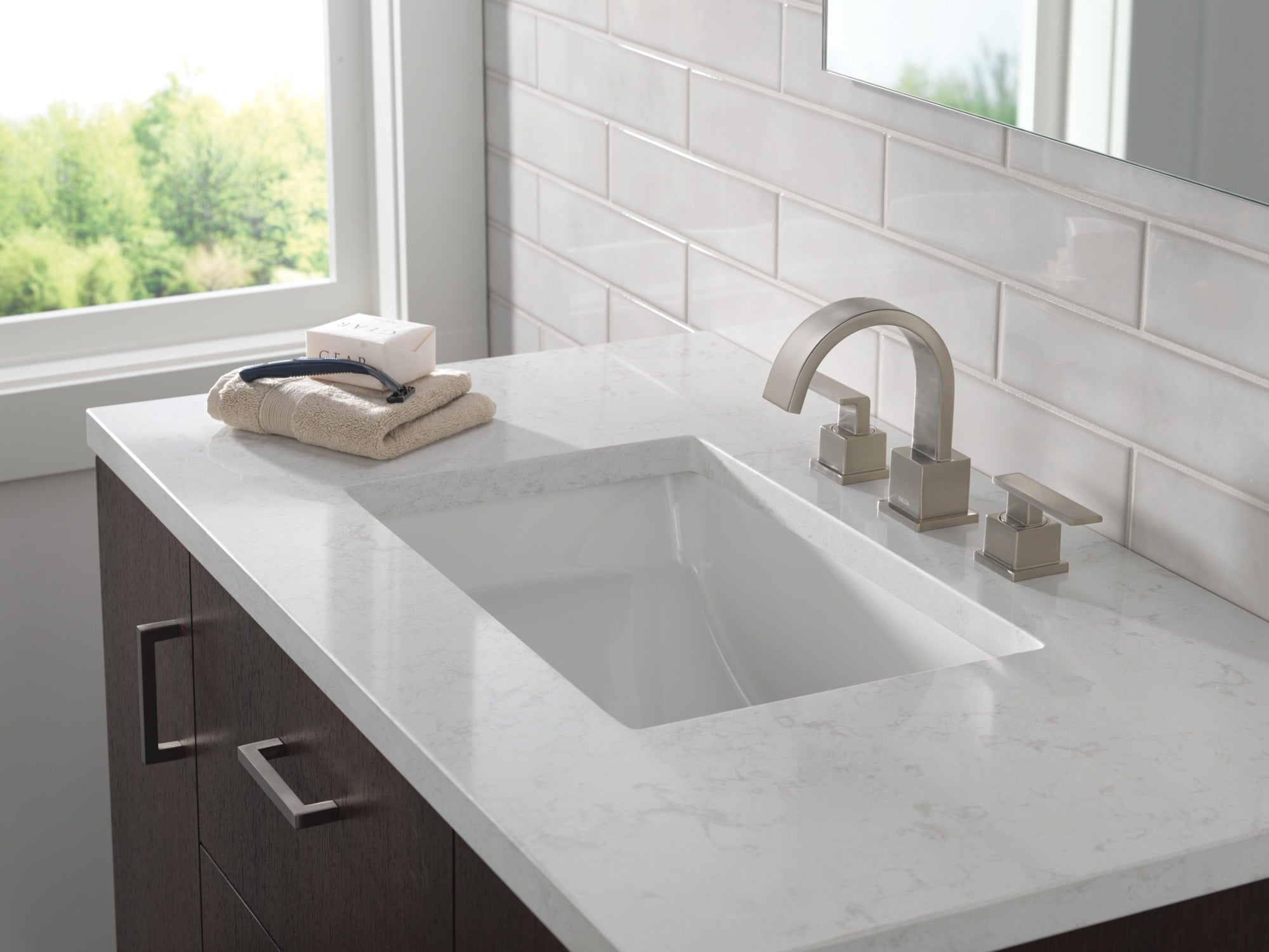 Delta Vero® Two Handle Widespread Bathroom Faucet