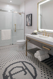 Delta BathSafety 18" Contemporary Decorative ADA Grab Bar