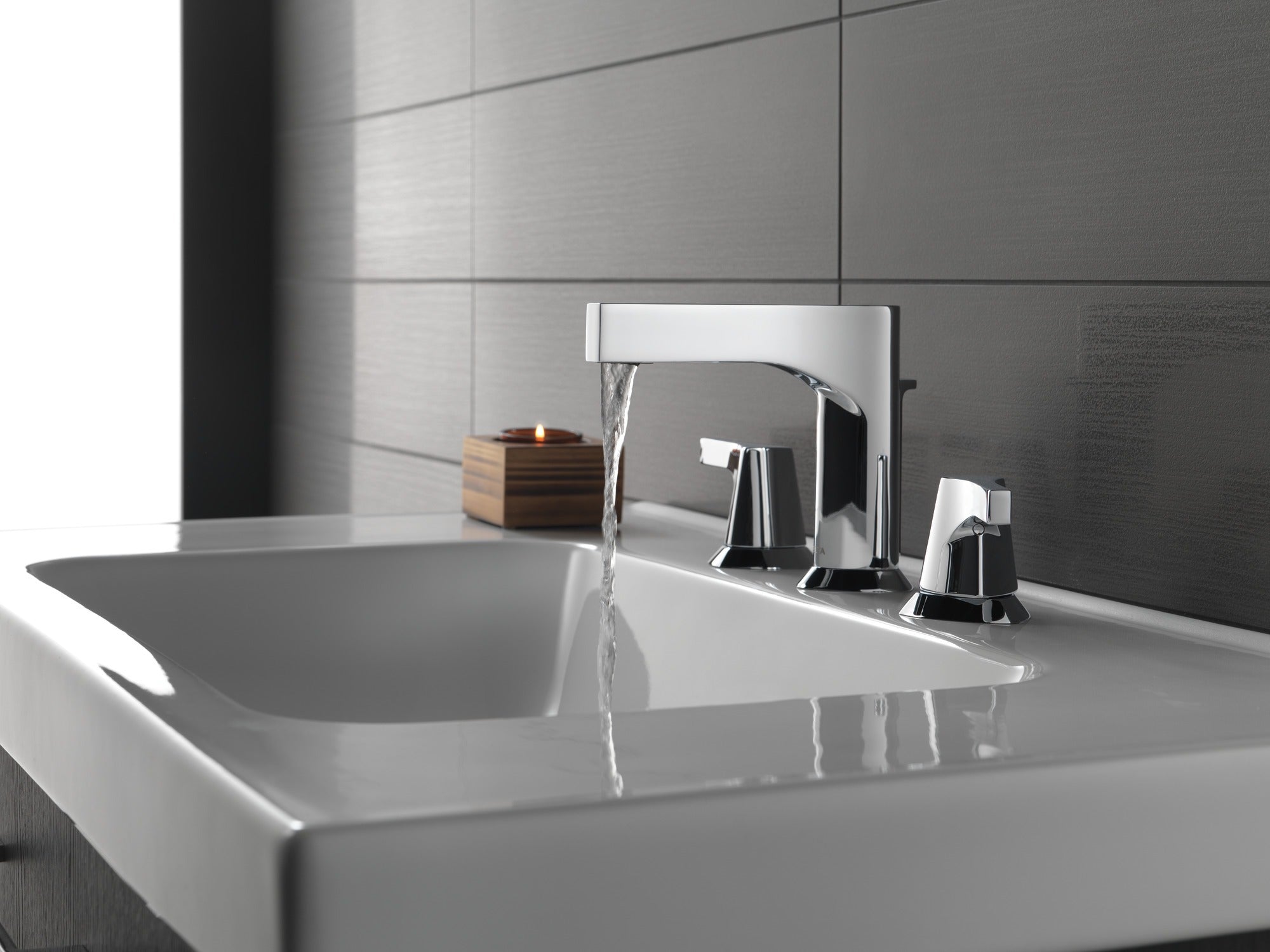 Delta Zura® Two Handle Widespread Bathroom Faucet