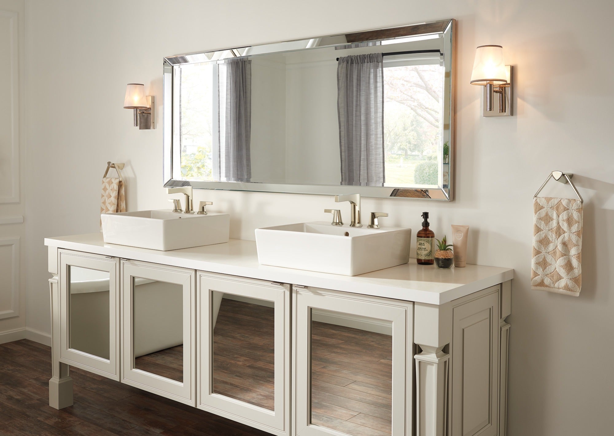 Delta Zura® Two Handle Widespread Bathroom Faucet