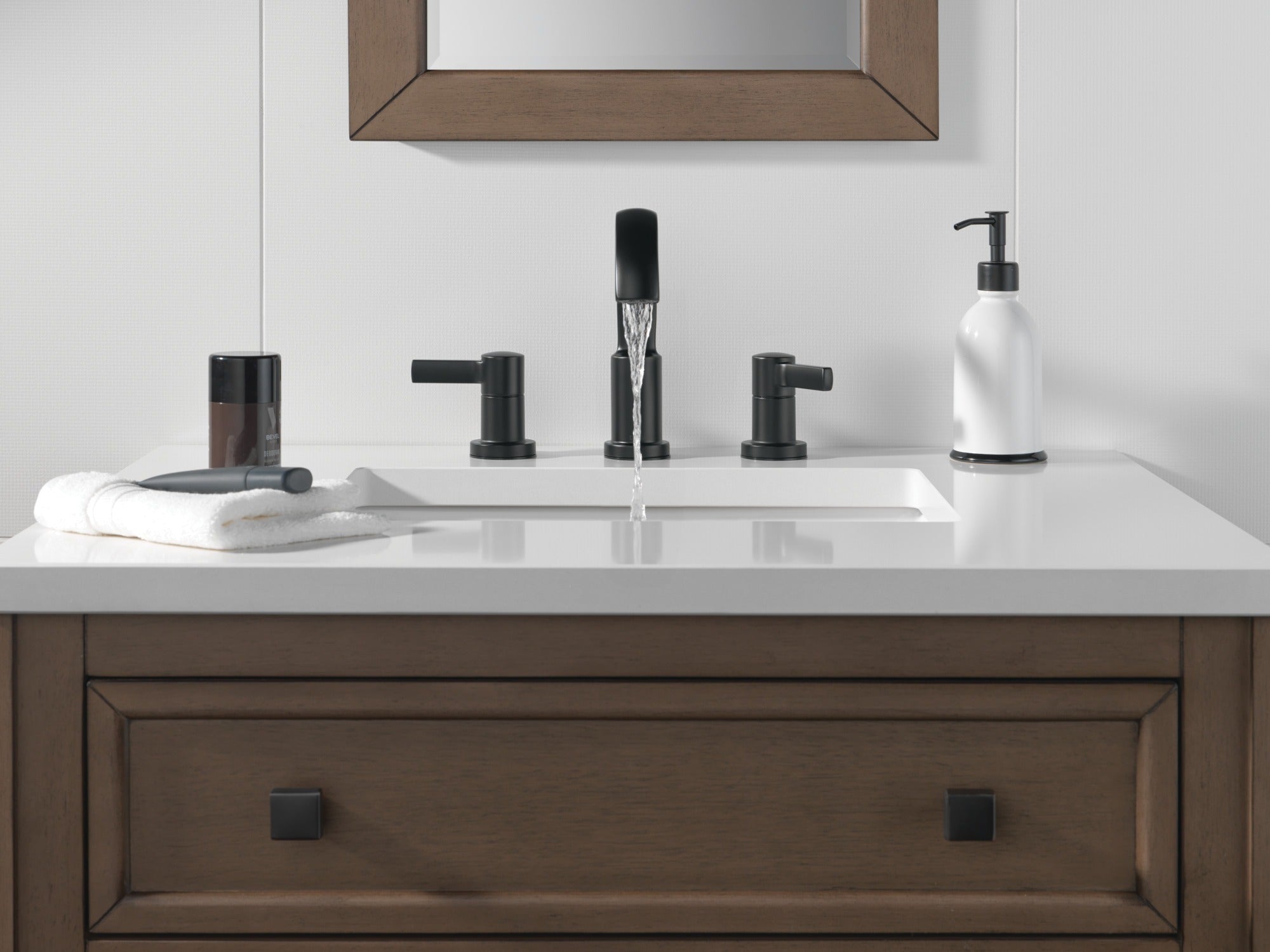 Delta Albion™ Two Handle Widespread Bathroom Faucet