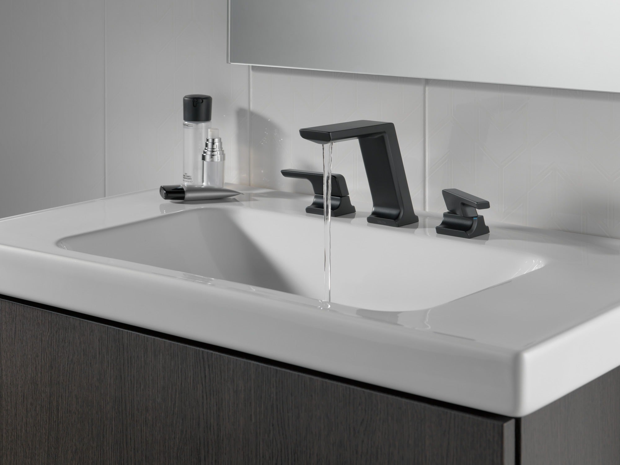 Delta Pivotal® Two Handle Widespread Bathroom Faucet