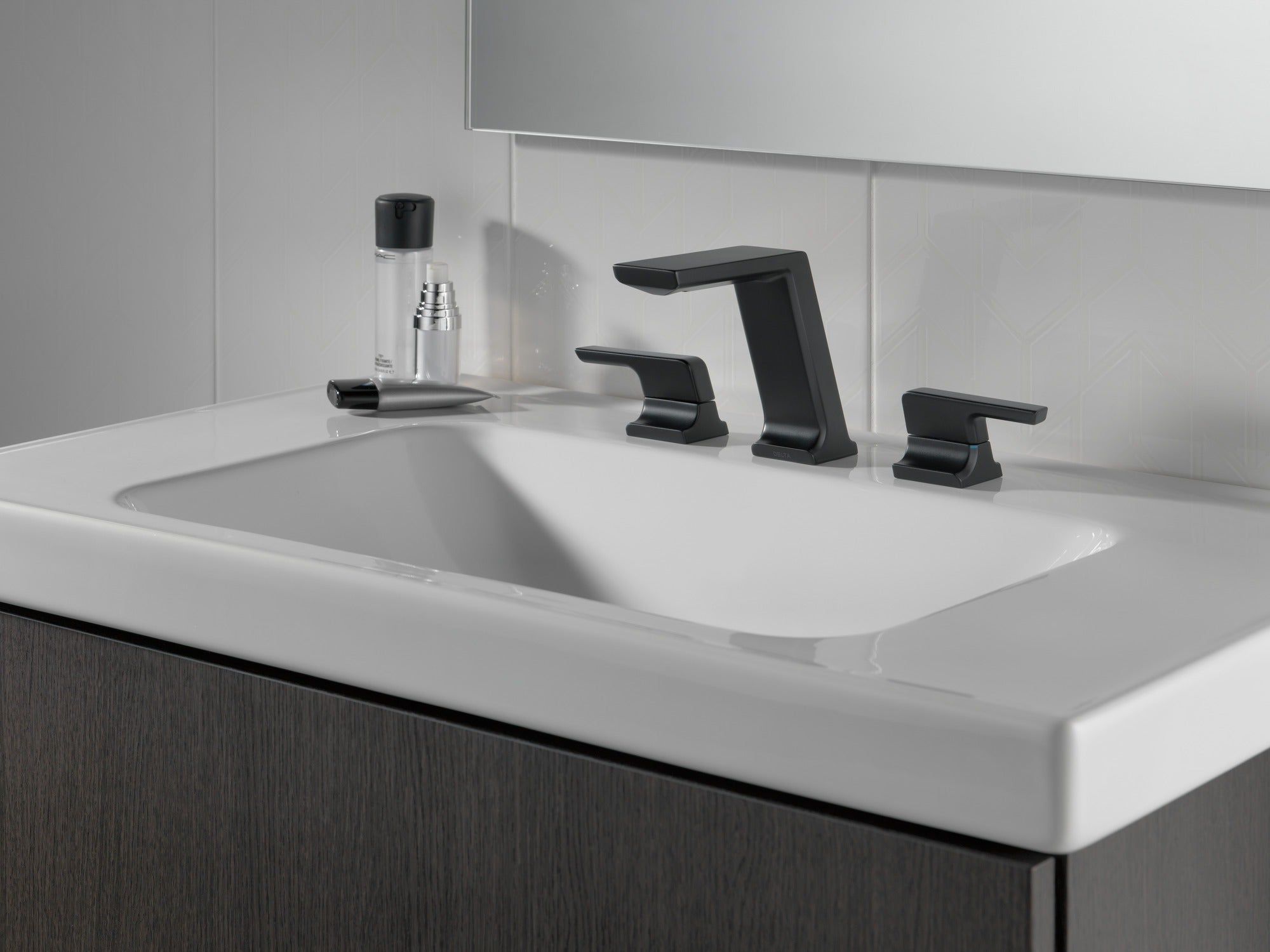 Delta Pivotal® Two Handle Widespread Bathroom Faucet