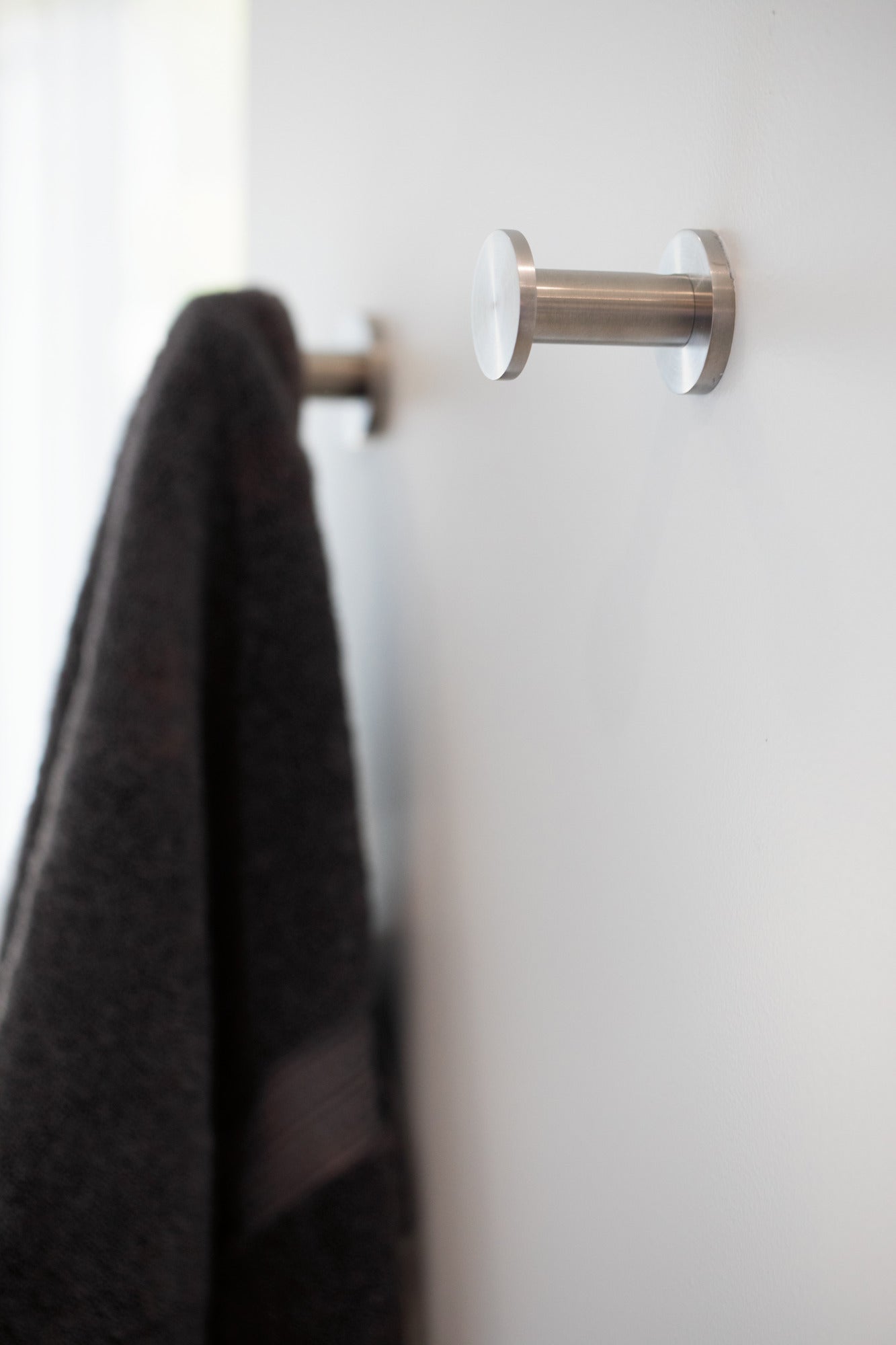 Newport Brass Priya® Single Robe Hook