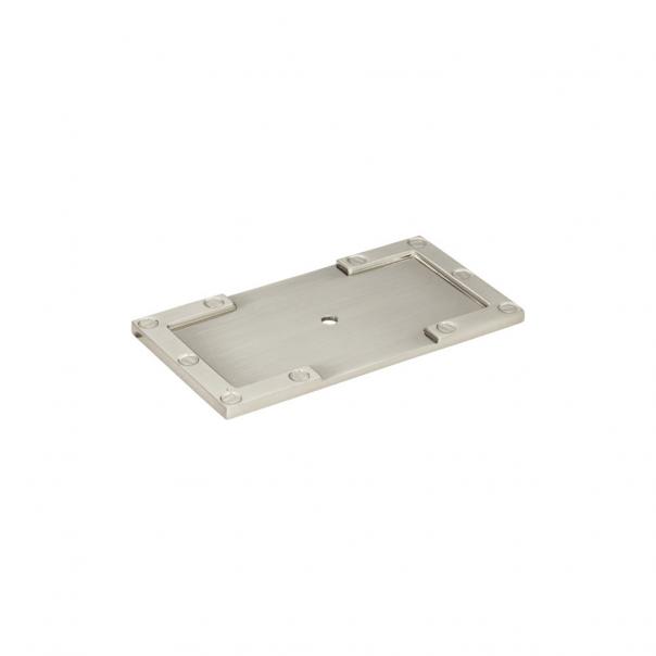 Atlas Homewares Campaign L-Bracket Backplate