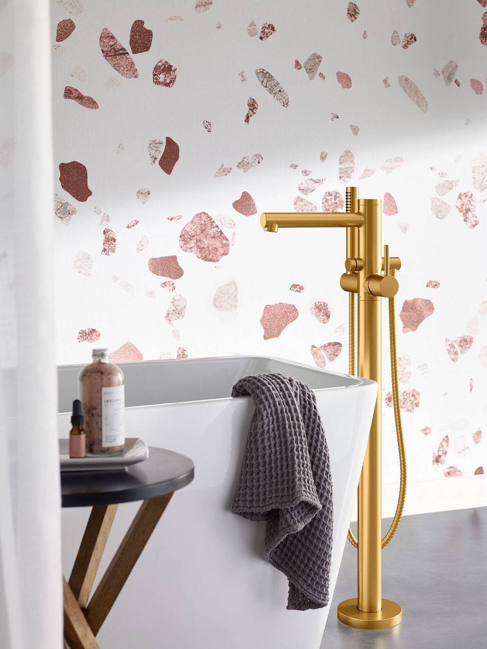 Align one-handle tub filler includes hand shower