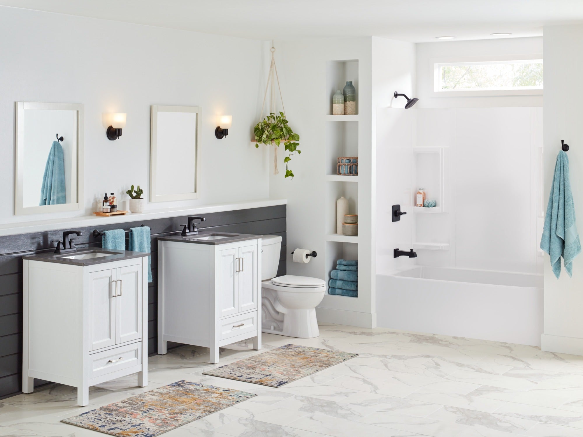 Delta Ashlyn® Monitor® 14 Series Tub and Shower Trim