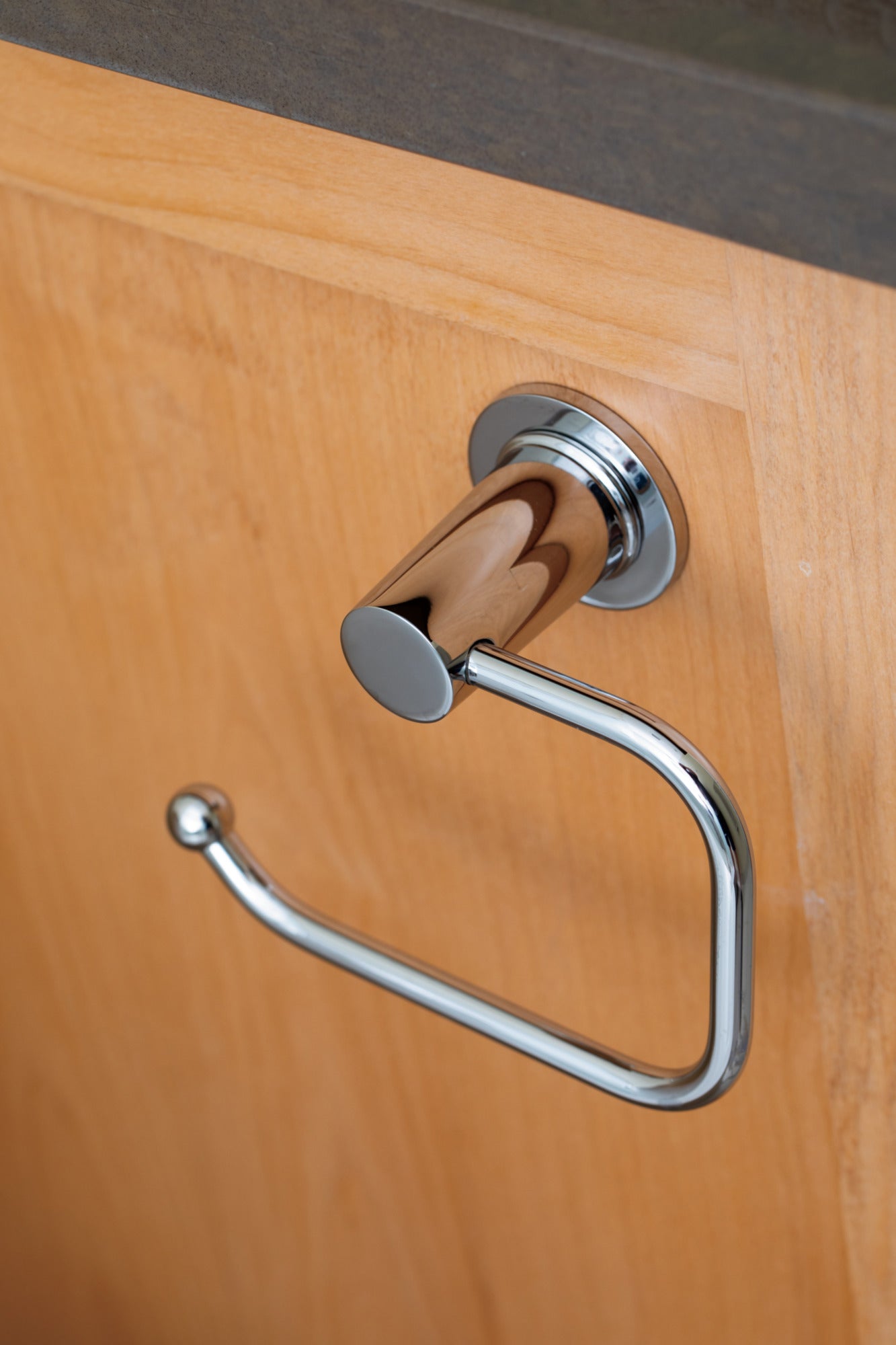 Newport Brass Dorrance® Hanging Toilet Tissue Holder