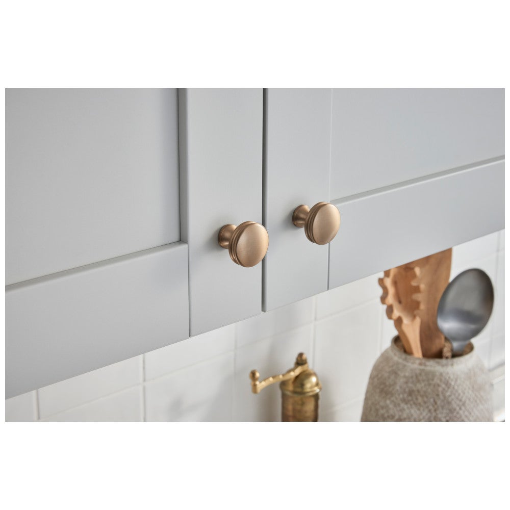 Hardware Resources 1-1/4" Diameter Satin Nickel Marie Cabinet Knob