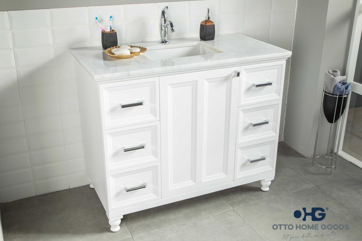 Isabel 42" White Bathroom Cabinet