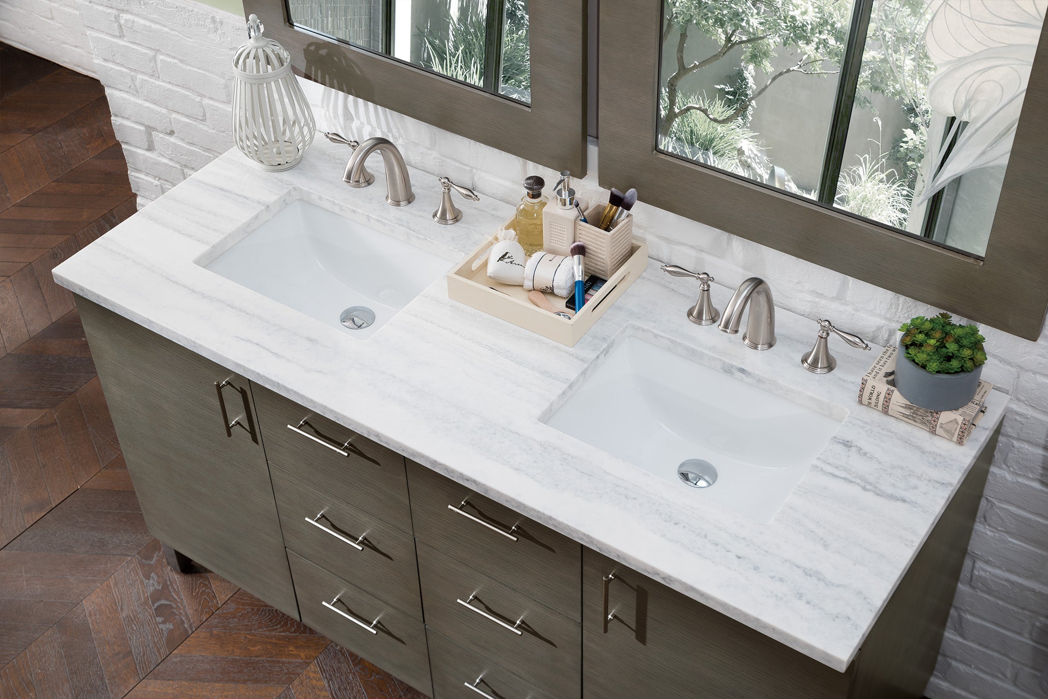 James Martin Metropolitan 60" Double Vanity in Silver Oak with 3cm Countertop