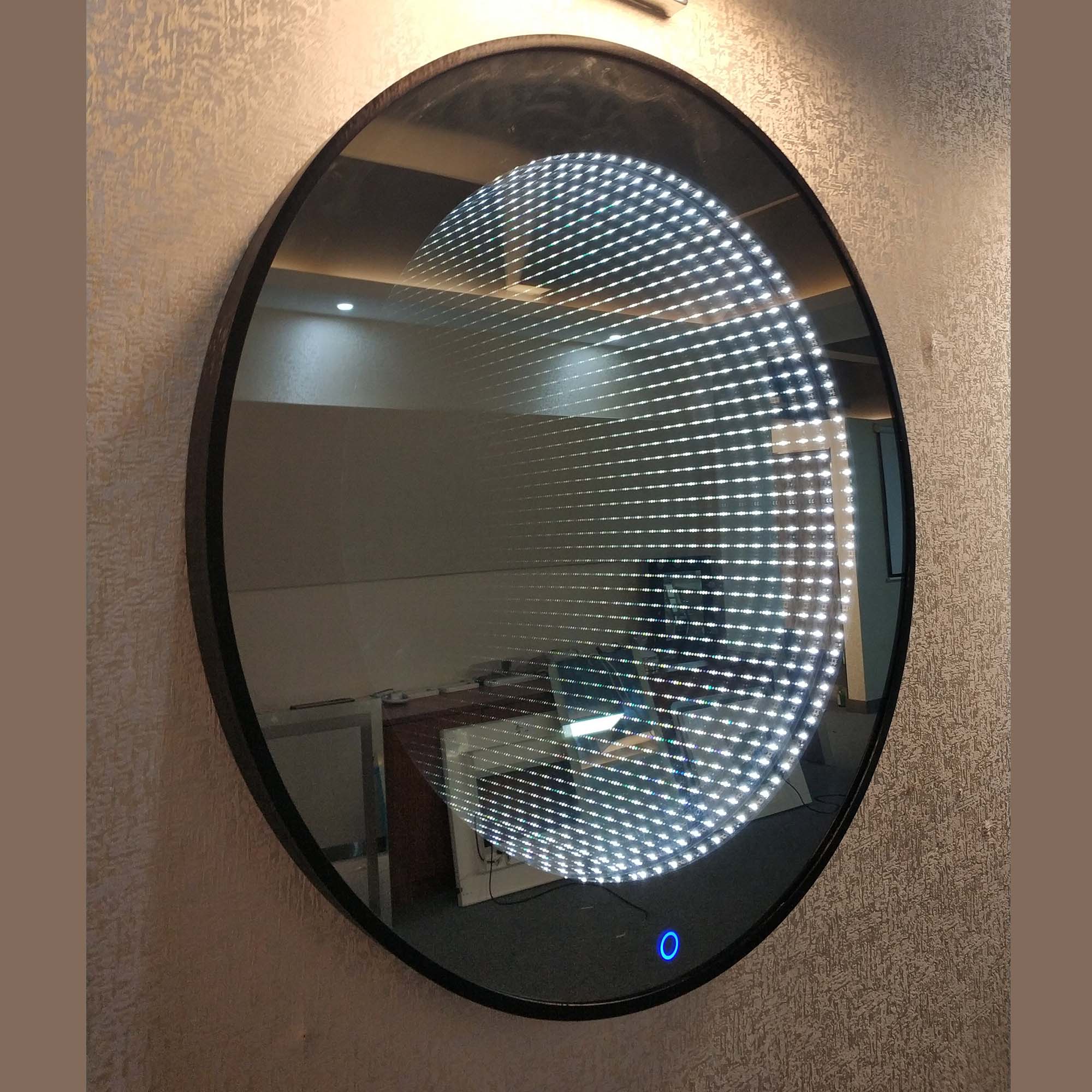 Round Tunnel Look LED Mirror 5006 027 10ML