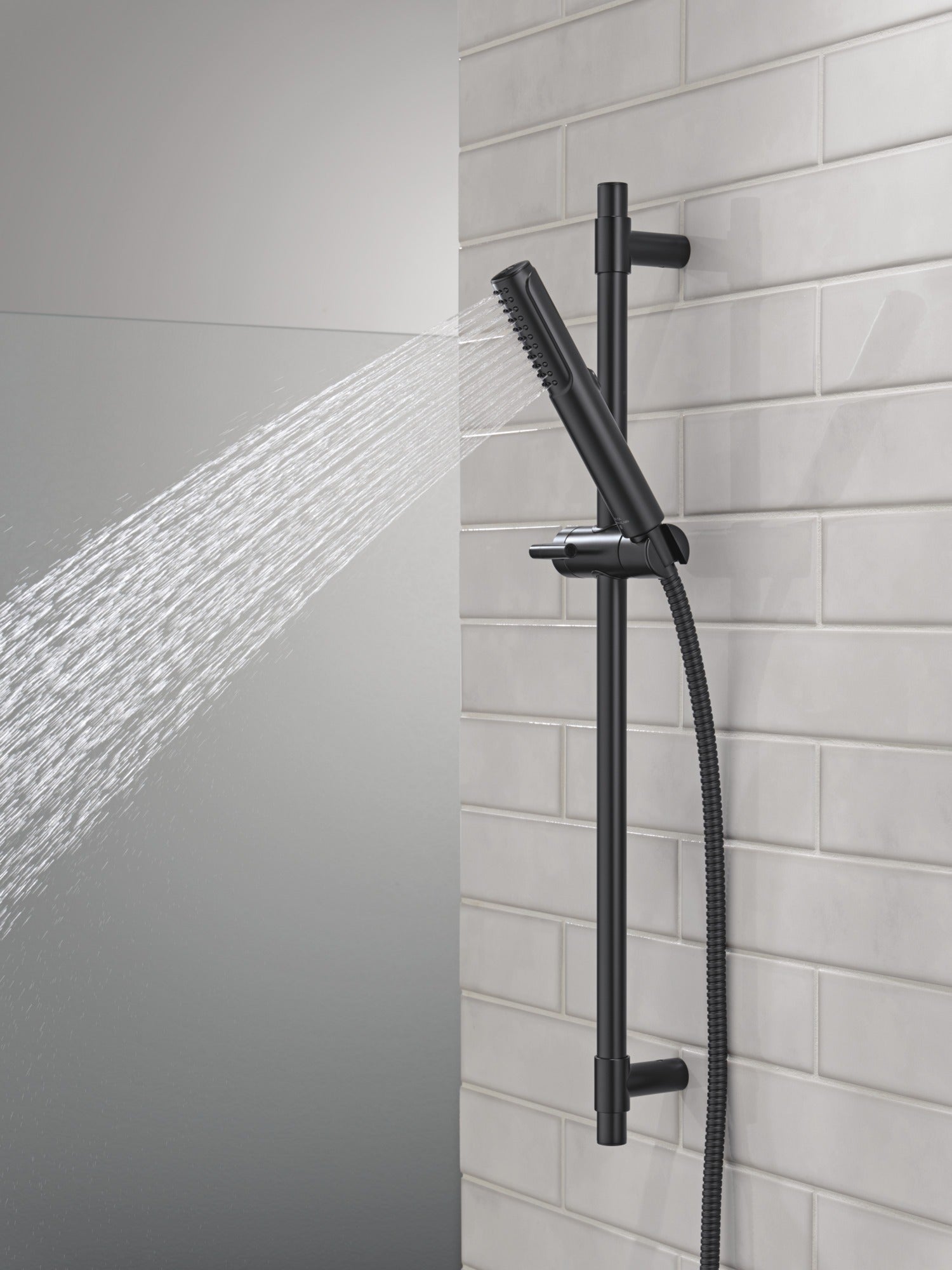 Delta Universal Showering Components 2-Setting Hand Shower with ProClean™ Spray – Slide Bar Mount
