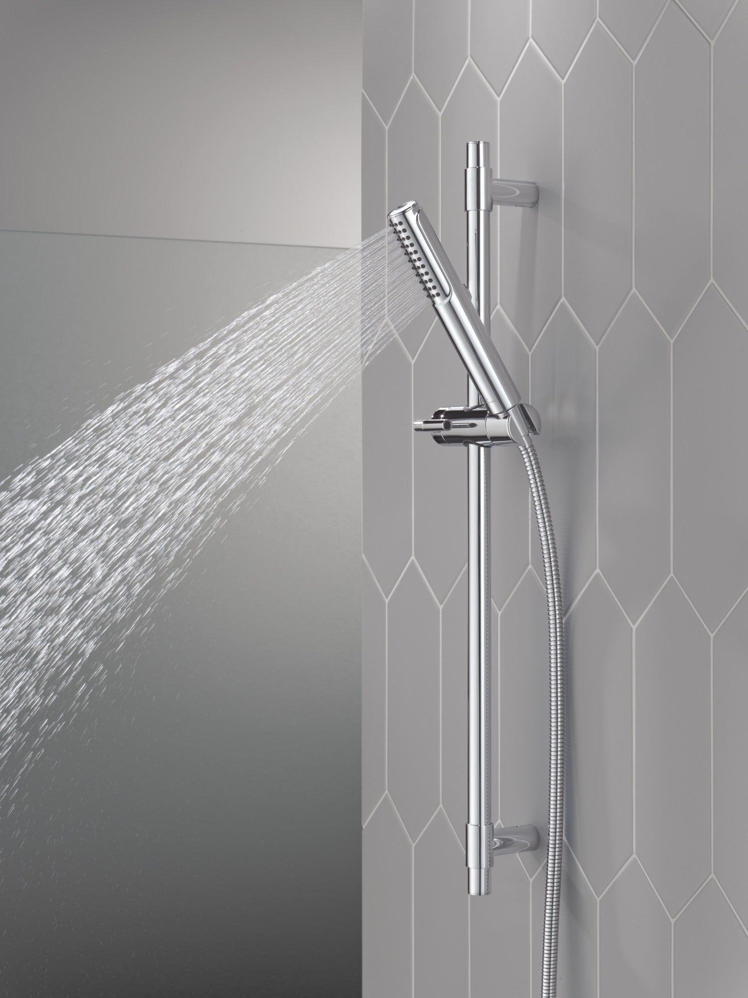 Delta Universal Showering Components 2-Setting Hand Shower with ProClean™ Spray – Slide Bar Mount