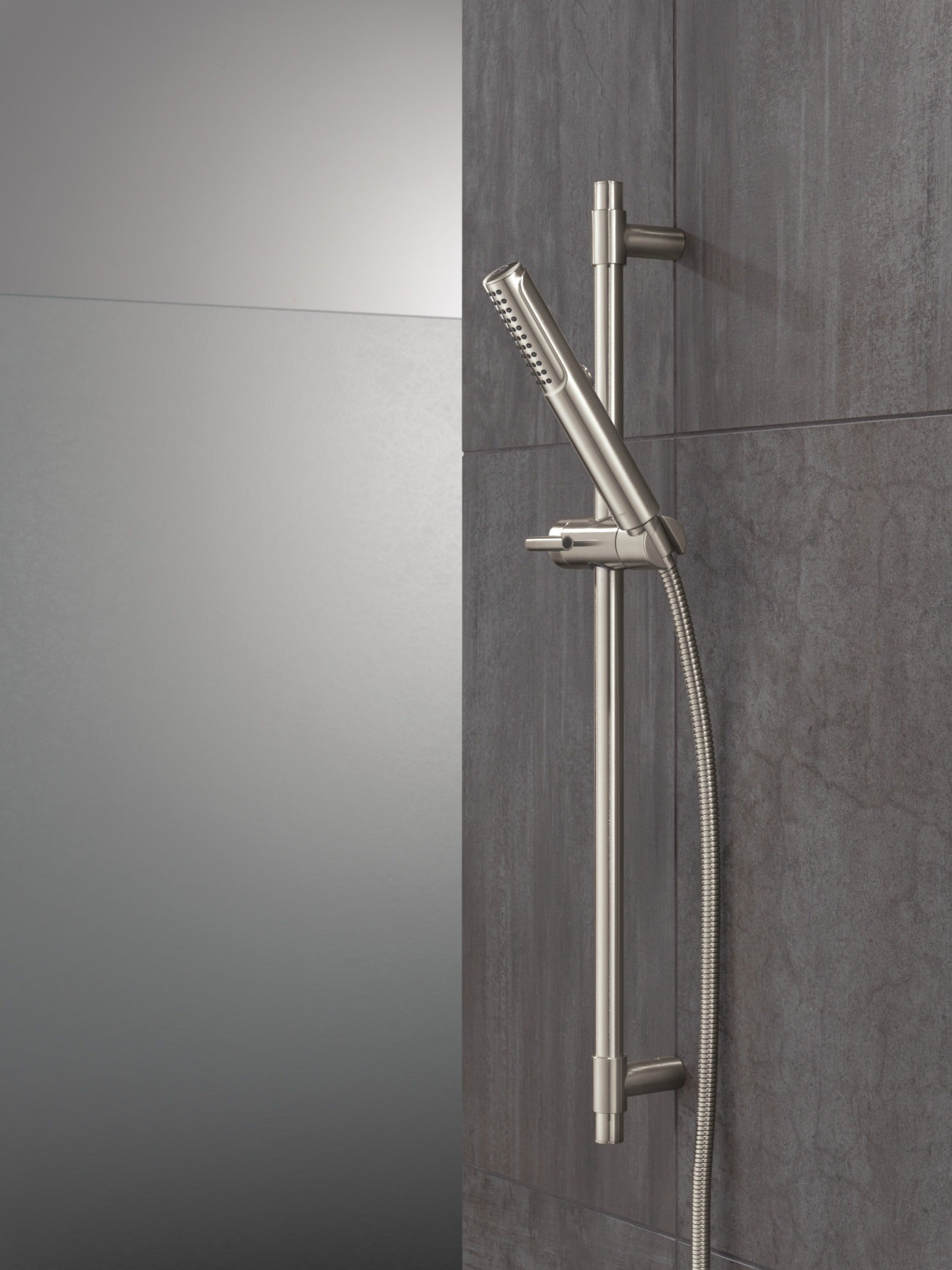 Delta Universal Showering Components 2-Setting Hand Shower with ProClean™ Spray – Slide Bar Mount