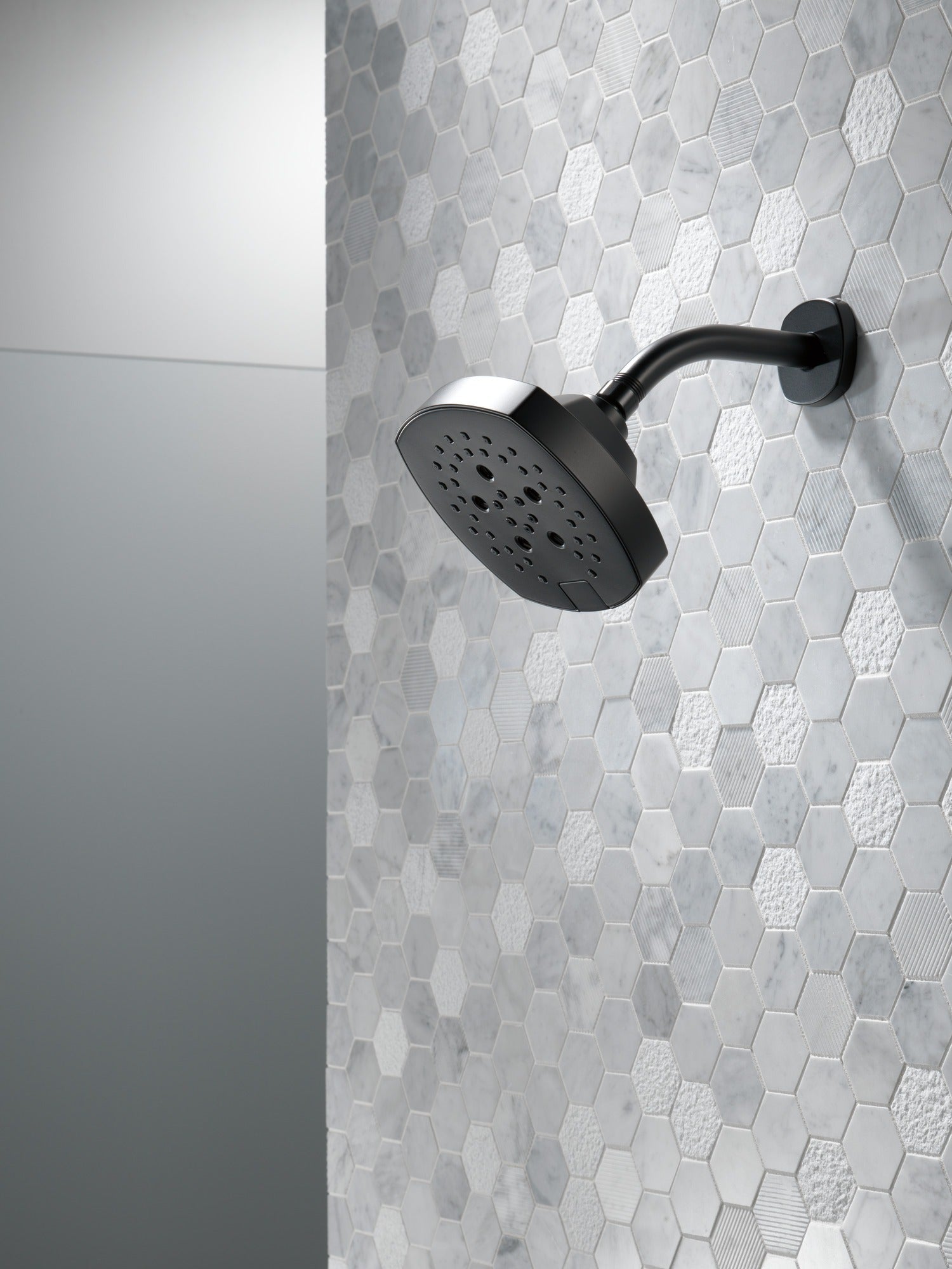 Delta Universal Showering Components H2OKinetic® 5-Setting Shower Head
