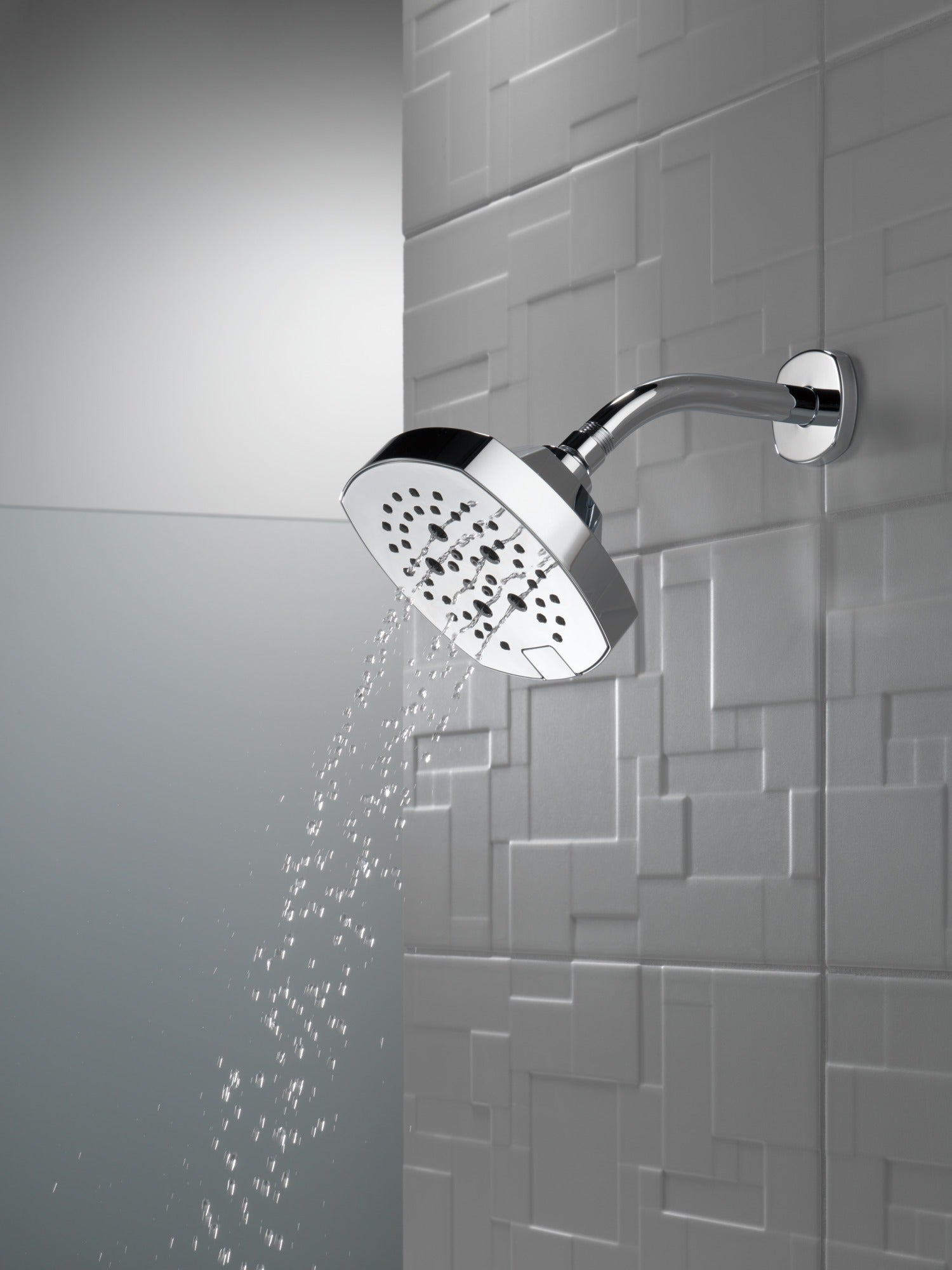 Delta Universal Showering Components H2OKinetic® 5-Setting Shower Head