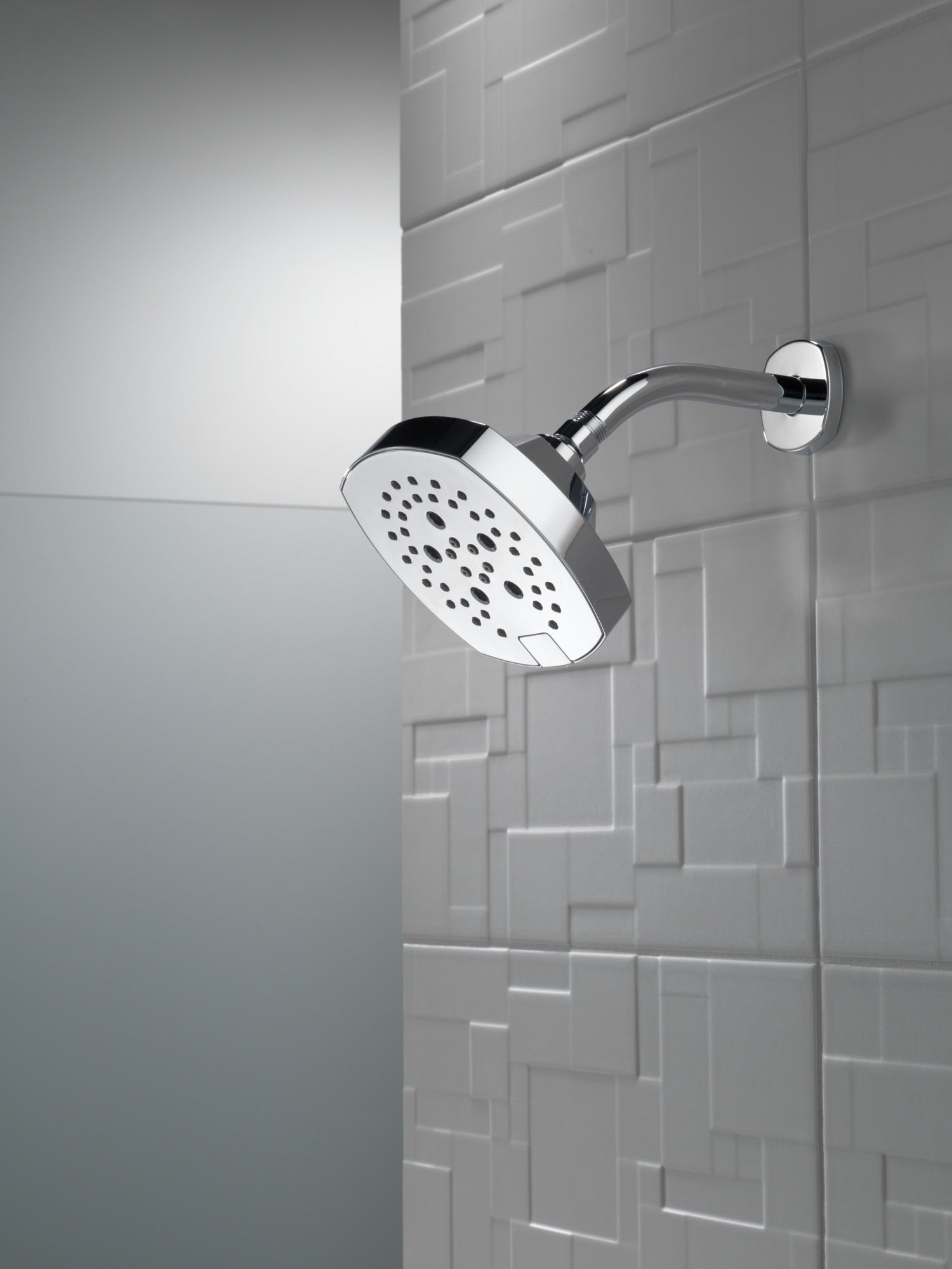 Delta Universal Showering Components H2OKinetic® 5-Setting Shower Head