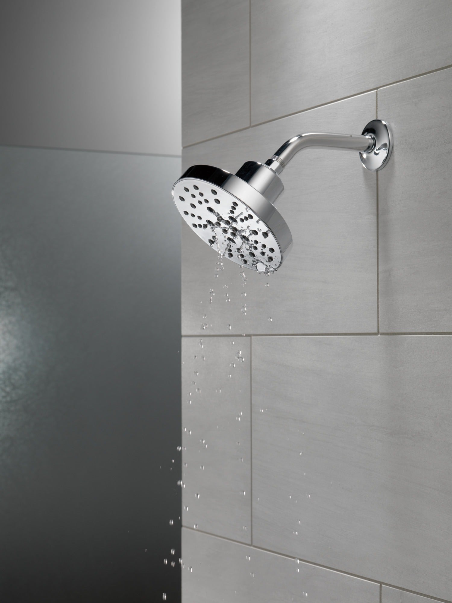 Delta Universal Showering Components H2OKinetic® 5-Setting Contemporary Raincan Shower Head