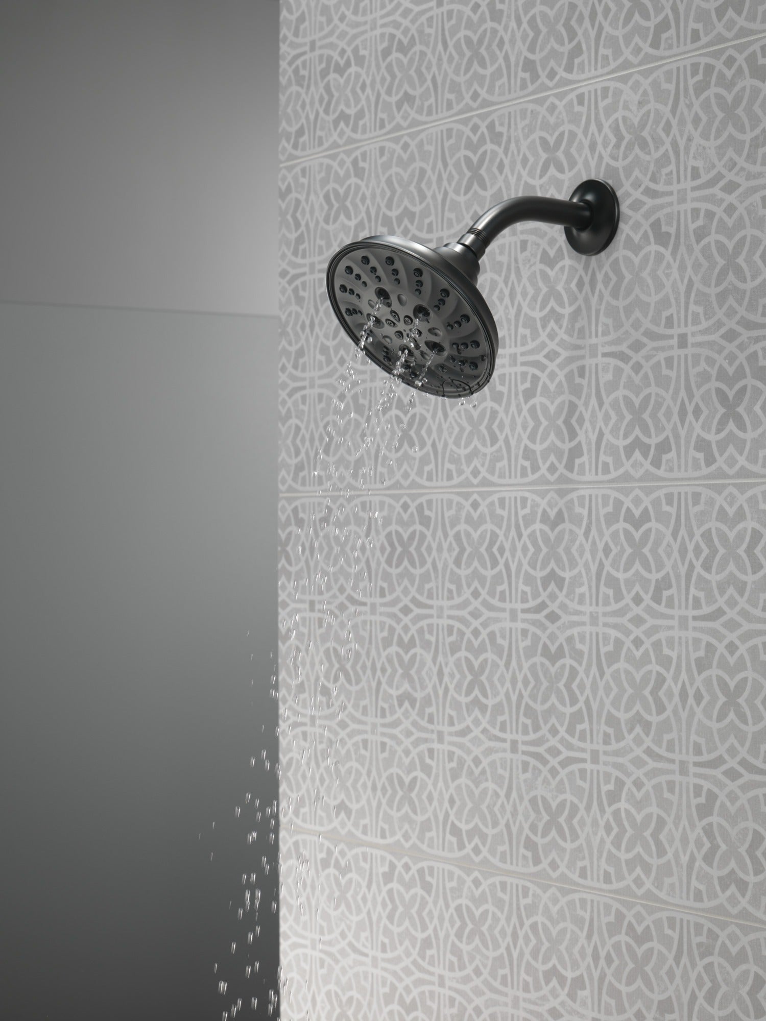 Delta Universal Showering Components H2OKinetic® 5-Setting Traditional Raincan Shower Head