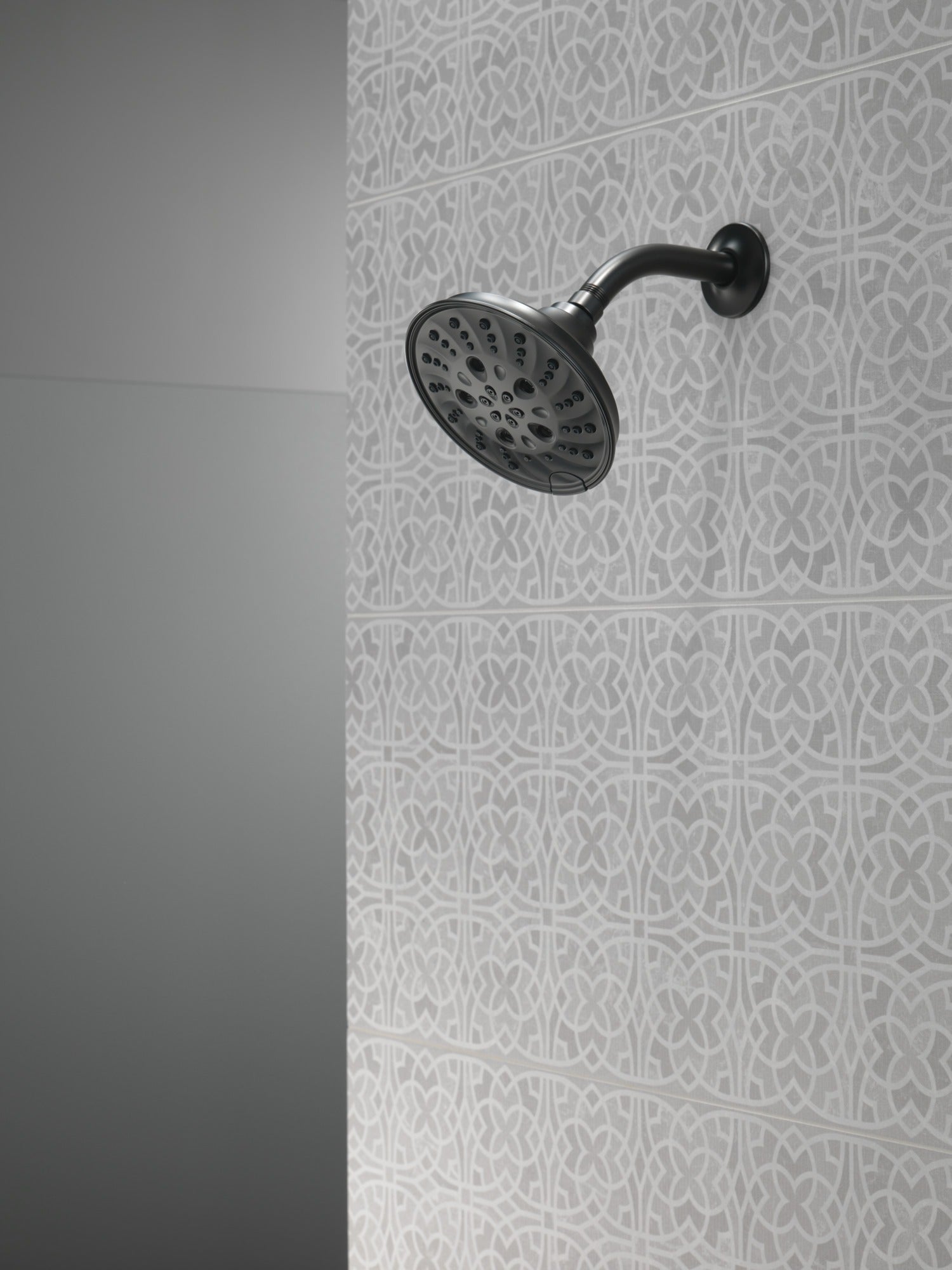 Delta Universal Showering Components H2OKinetic® 5-Setting Traditional Raincan Shower Head