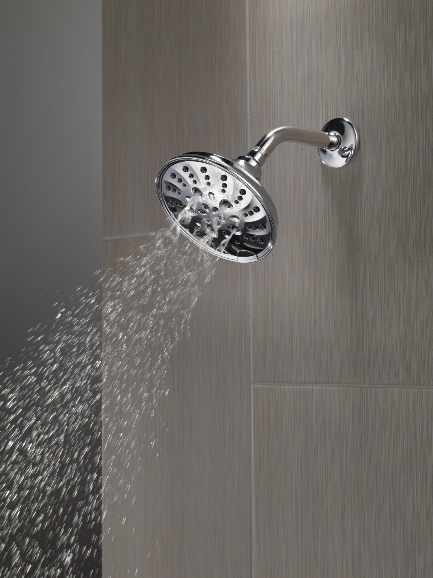 Delta Universal Showering Components H2OKinetic® 5-Setting Traditional Raincan Shower Head