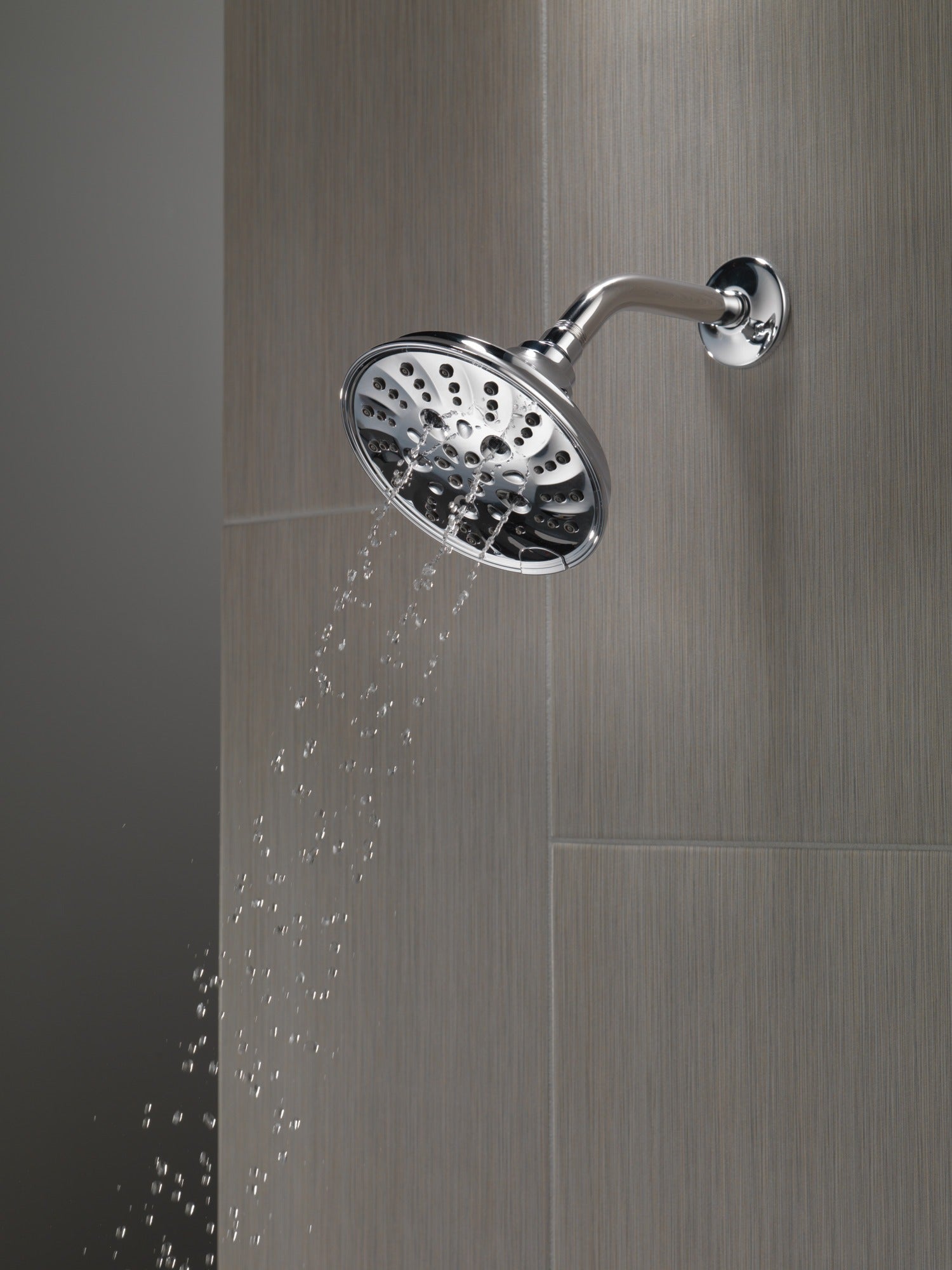 Delta Universal Showering Components H2OKinetic® 5-Setting Traditional Raincan Shower Head