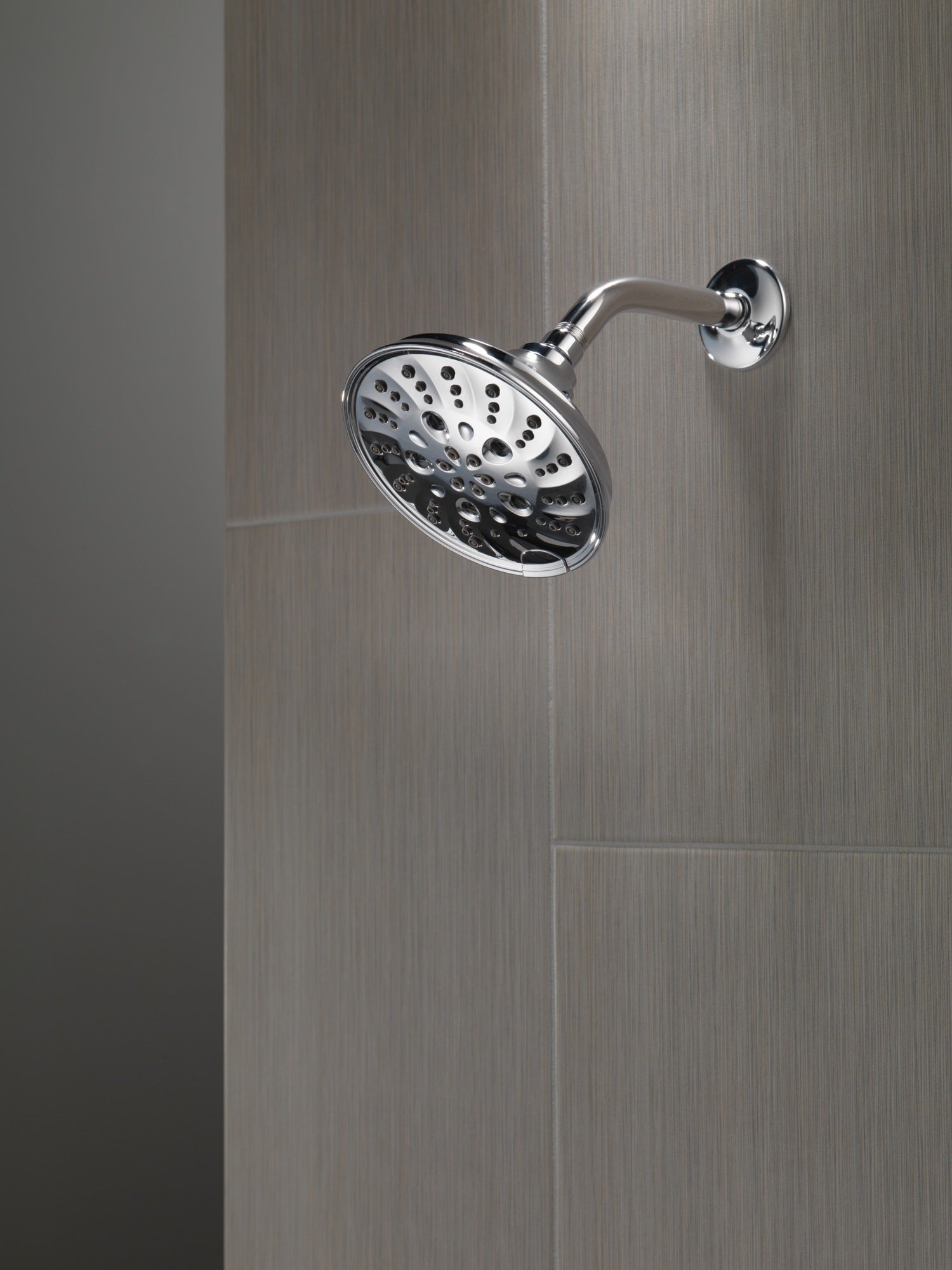 Delta Universal Showering Components H2OKinetic® 5-Setting Traditional Raincan Shower Head