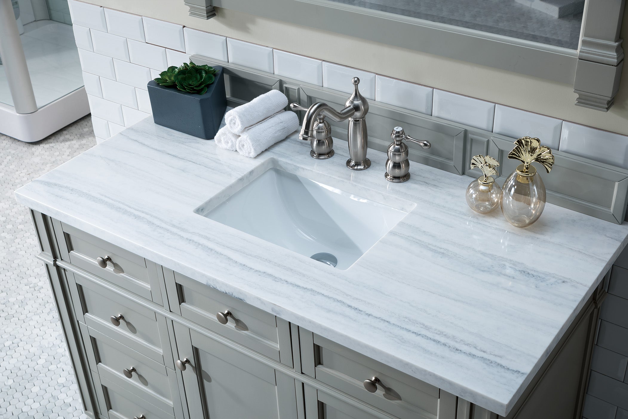 James Martin Brittany 48" Single Vanity in Urban Gray with 3cm Countertop