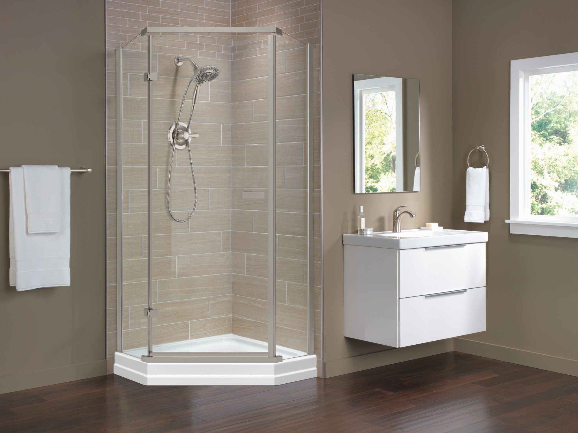Delta Lahara® Robe Hook