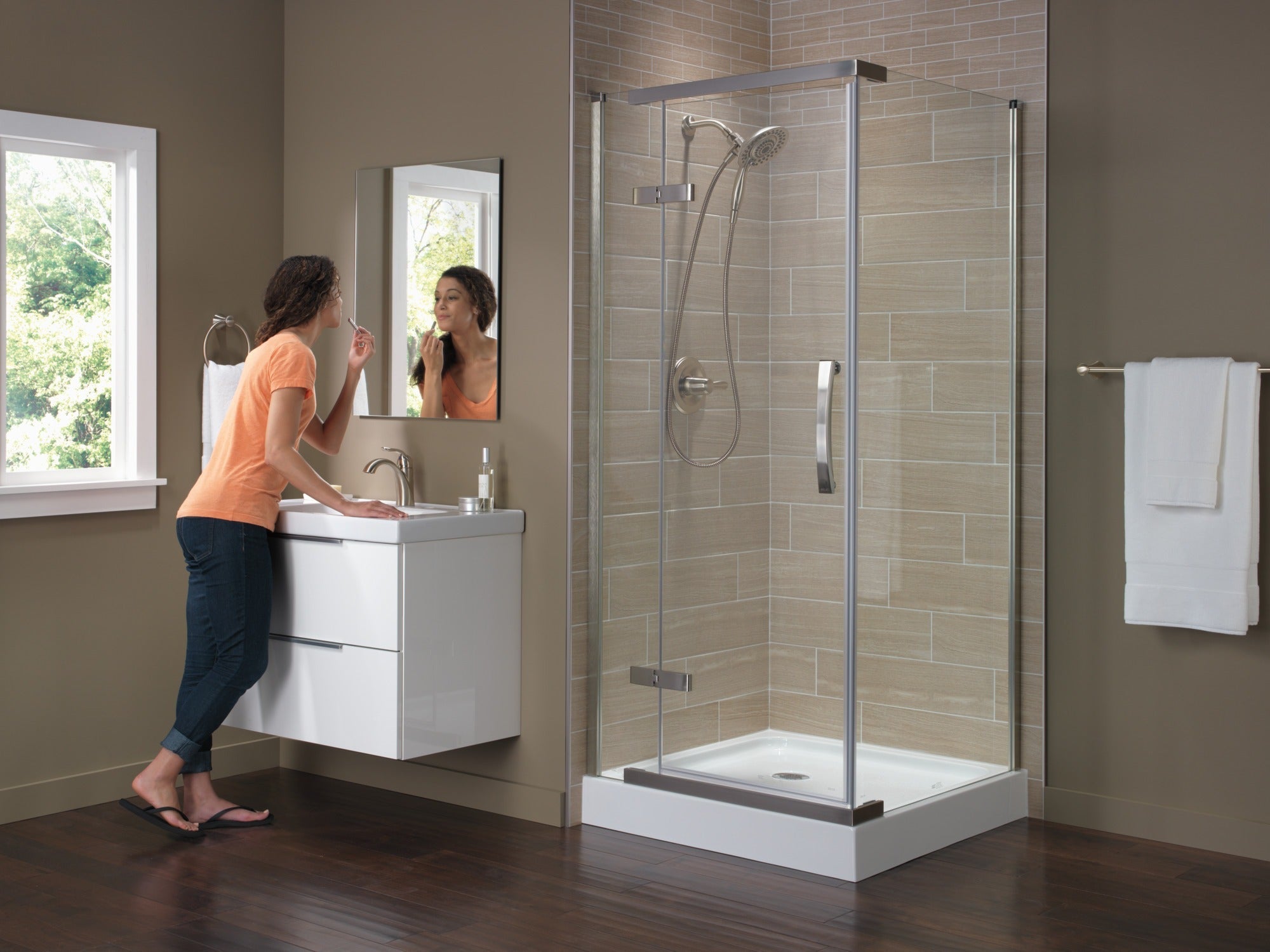 Delta Lahara® Robe Hook