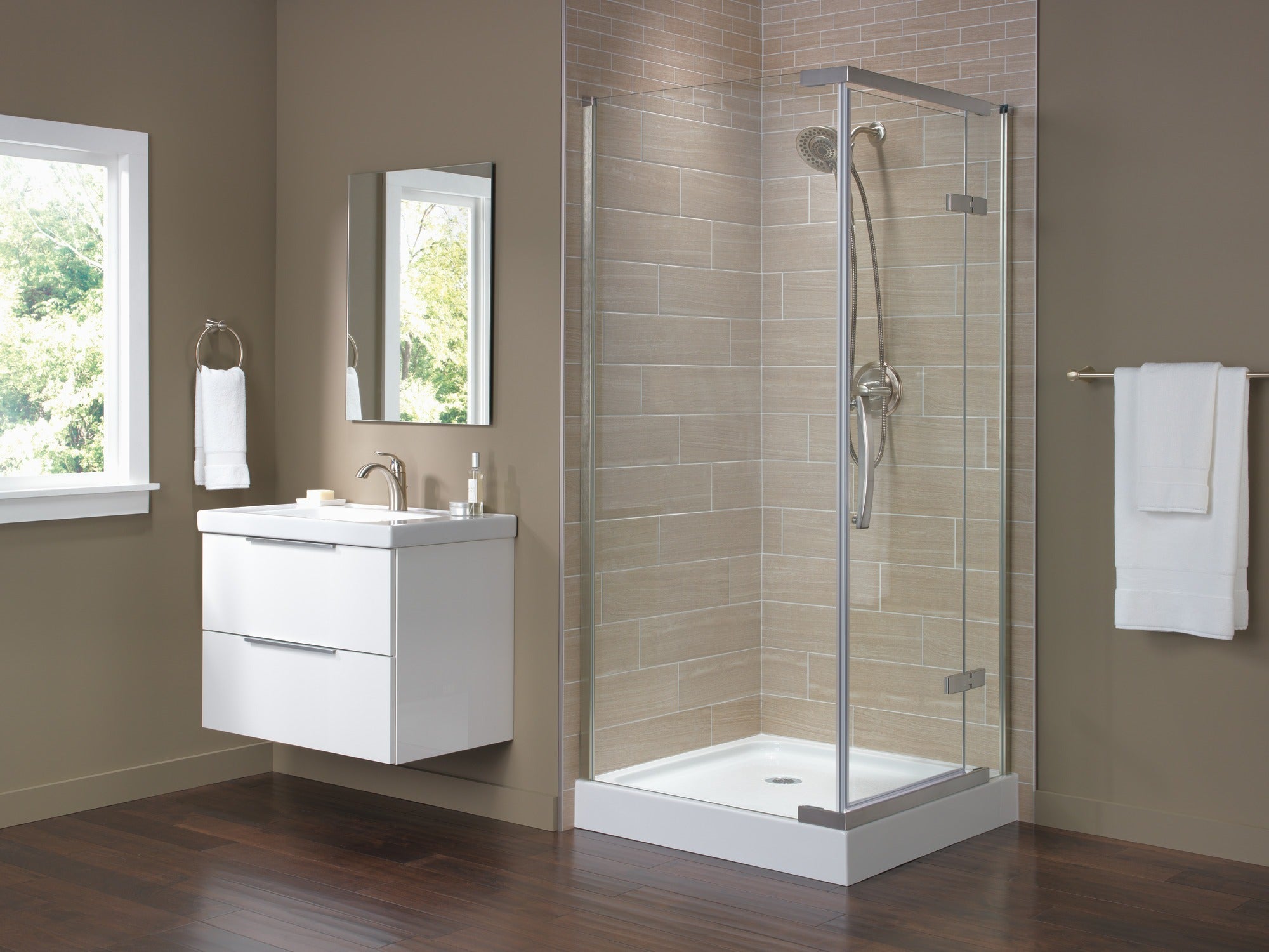 Delta Lahara® Robe Hook