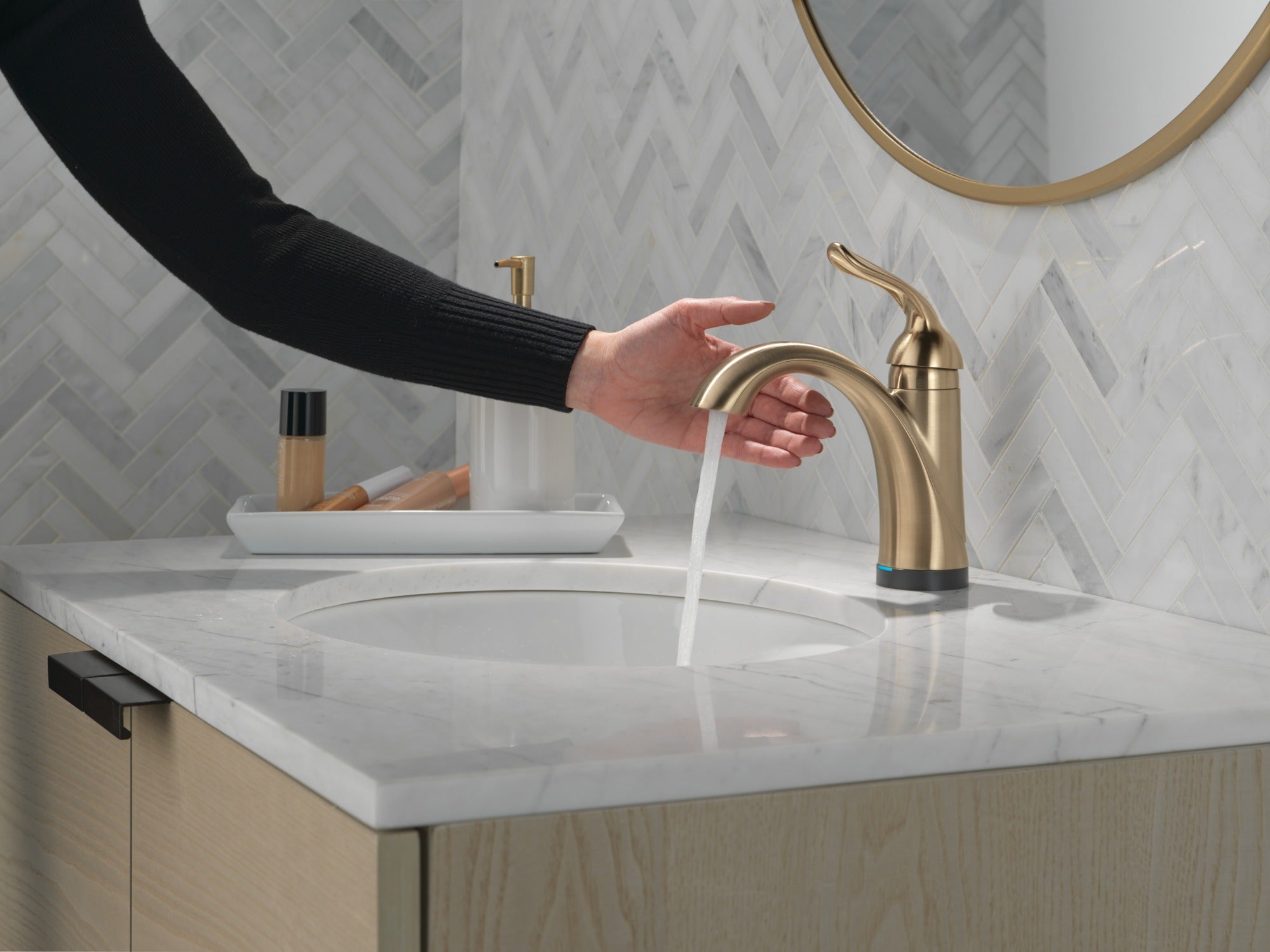 Delta Lahara® Touch2O® Bathroom Faucet with Touchless Technology