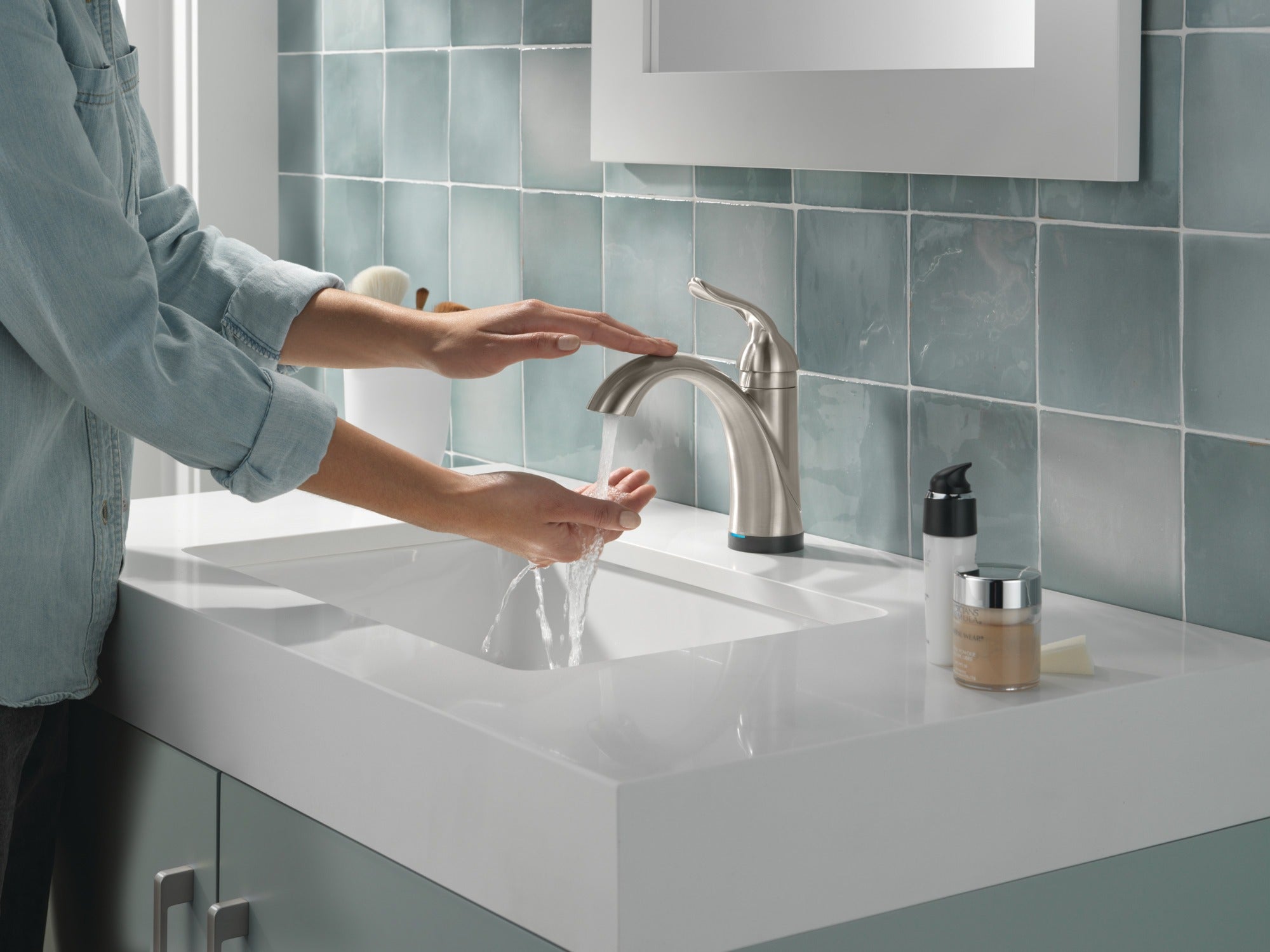 Delta Lahara® Touch2O® Bathroom Faucet with Touchless Technology