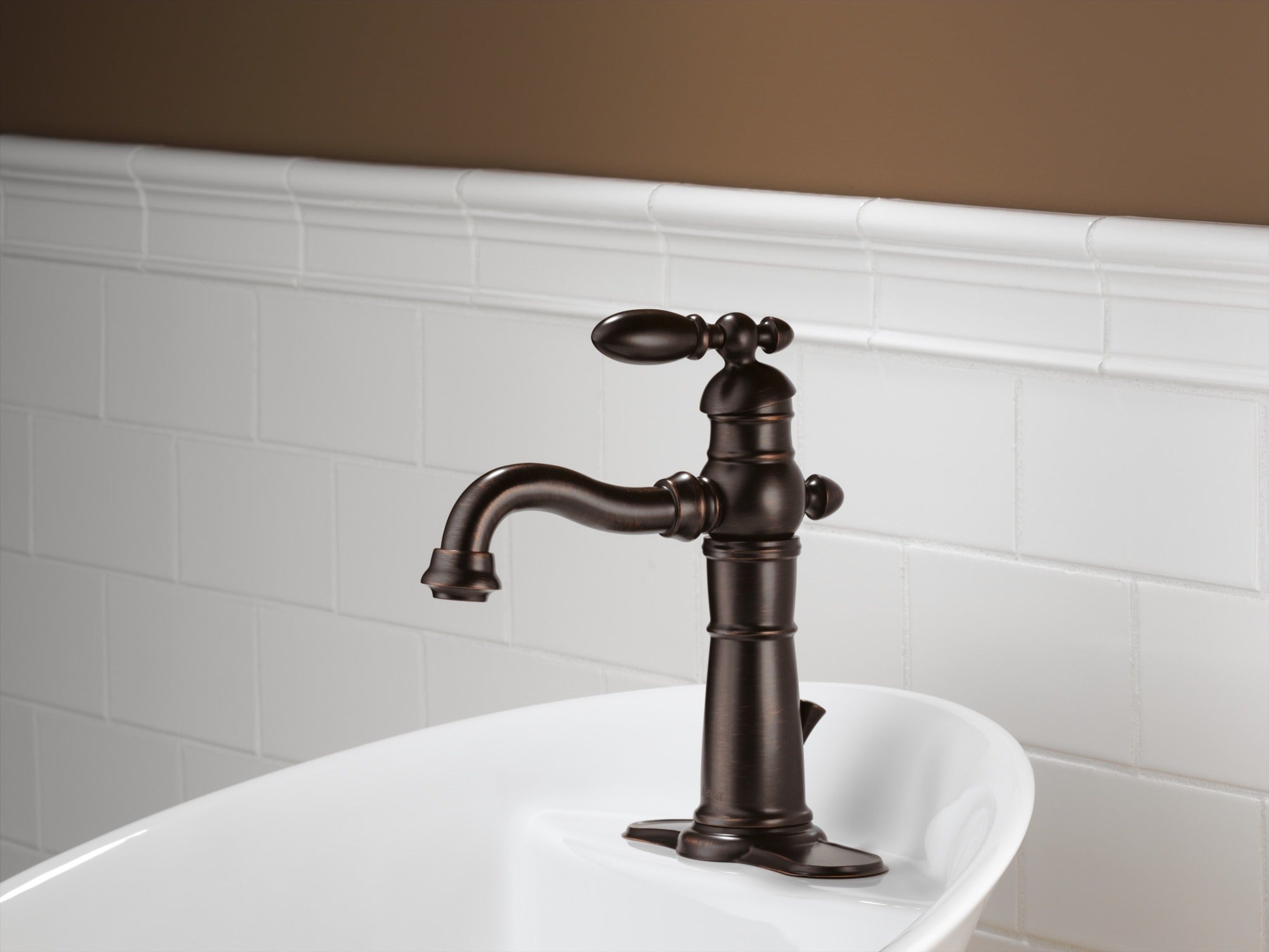 Delta Victorian® Baseplate - 1H Bathroom