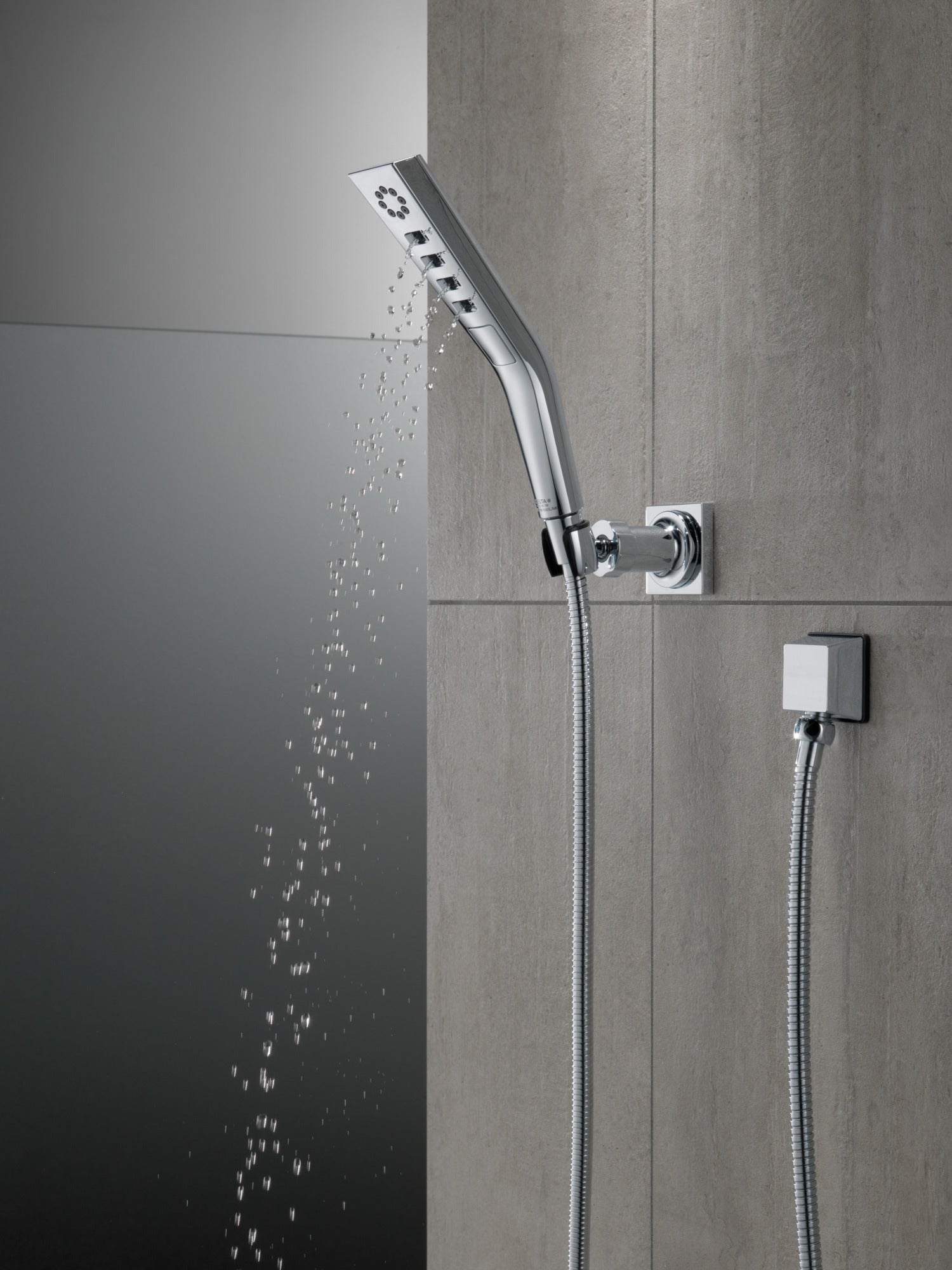 Delta Universal Showering Components H2OKinetic® 3-Setting Wall Mount Hand Shower