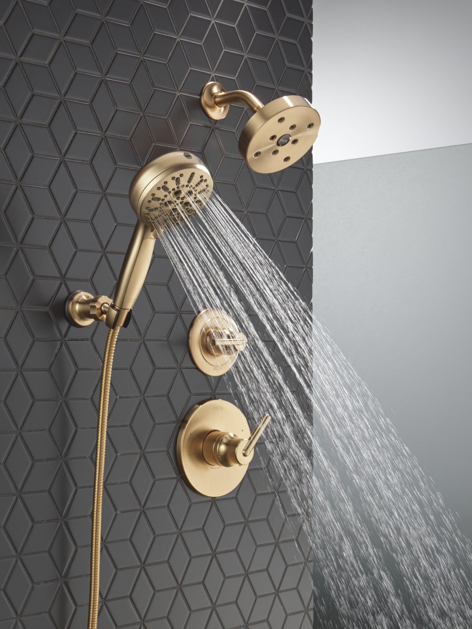 Delta Universal Showering Components 7-Setting Wall Mount Hand Shower with Cleaning Spray