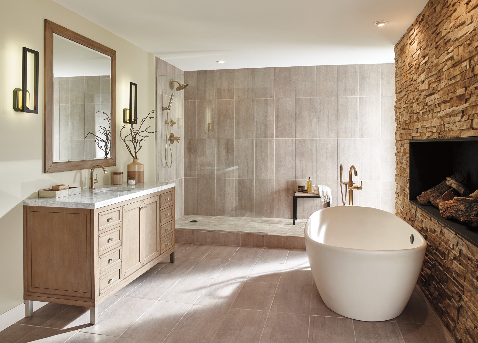 Delta Trinsic® TempAssure® 17T Series H2OKinetic® Tub & Shower Trim