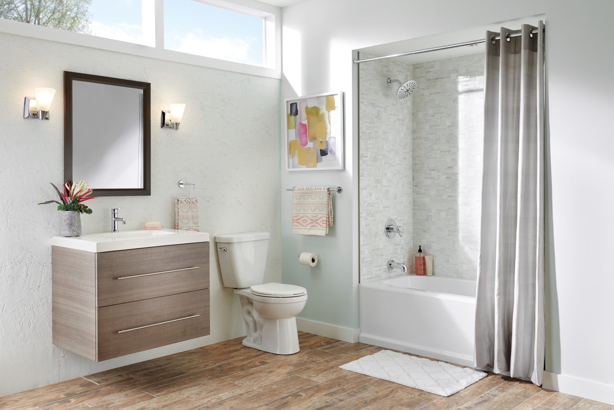 Delta Trinsic® TempAssure® 17T Series H2OKinetic® Tub & Shower Trim
