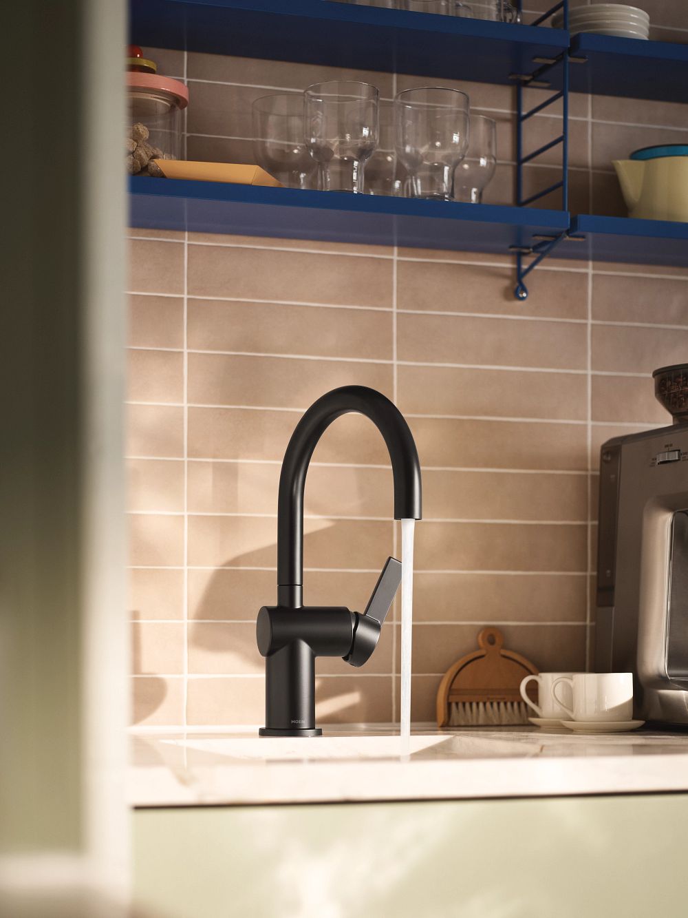 Cia One-Handle Pulldown Bar Faucet
