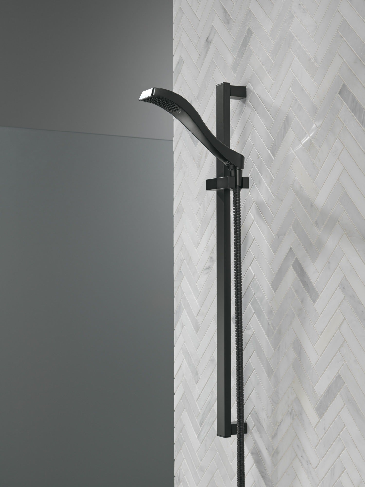 Delta Dryden™ Premium Single-Setting Slide Bar Hand Shower
