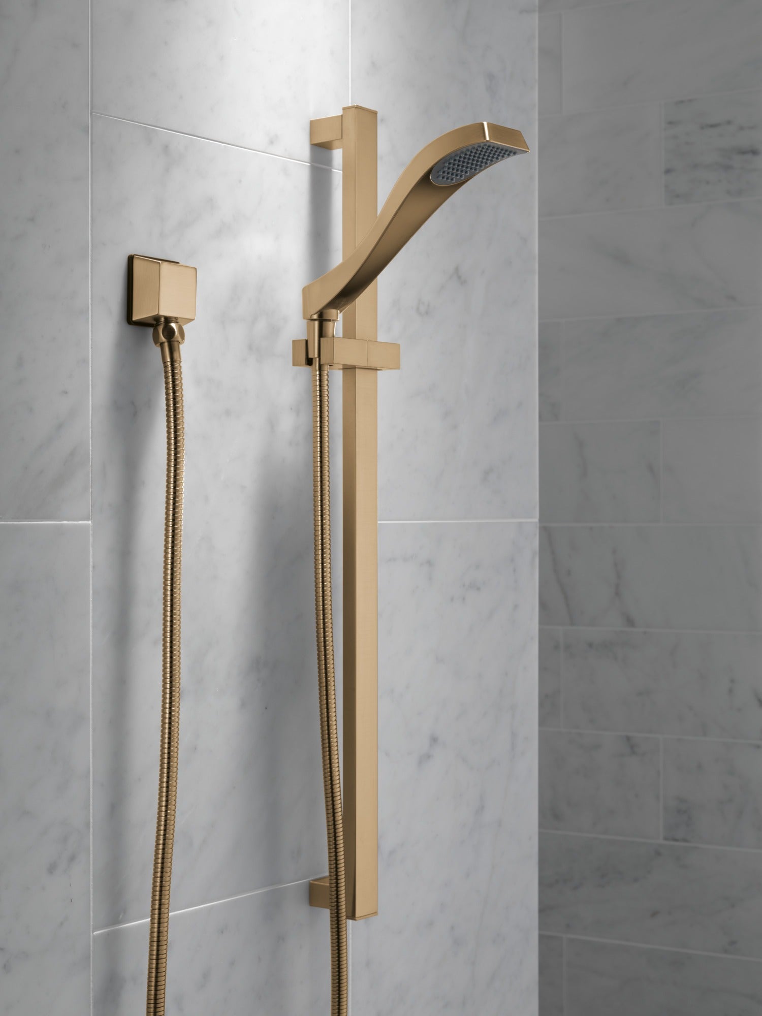 Delta Dryden™ Premium Single-Setting Slide Bar Hand Shower