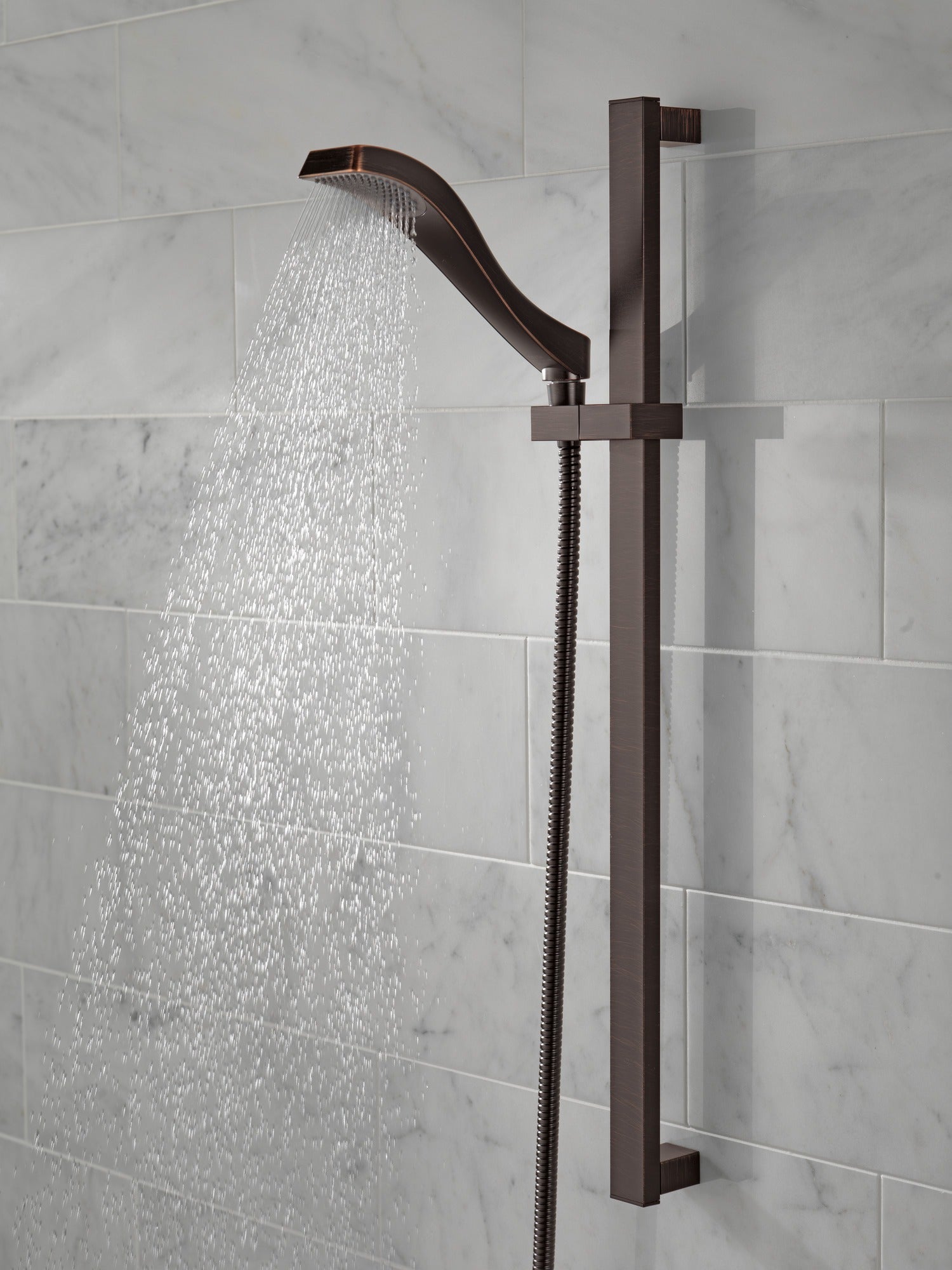 Delta Dryden™ Premium Single-Setting Slide Bar Hand Shower