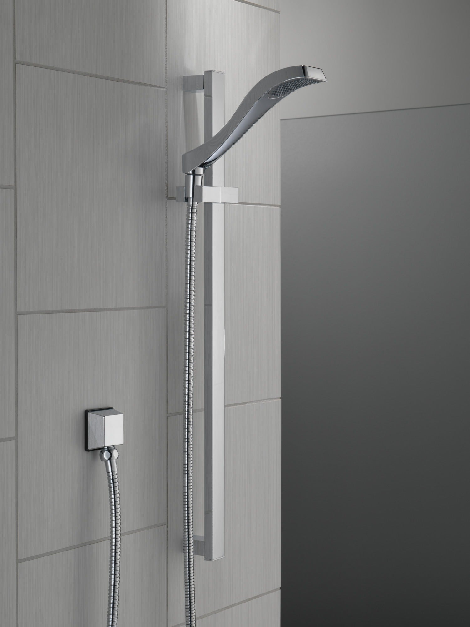 Delta Dryden™ Premium Single-Setting Slide Bar Hand Shower