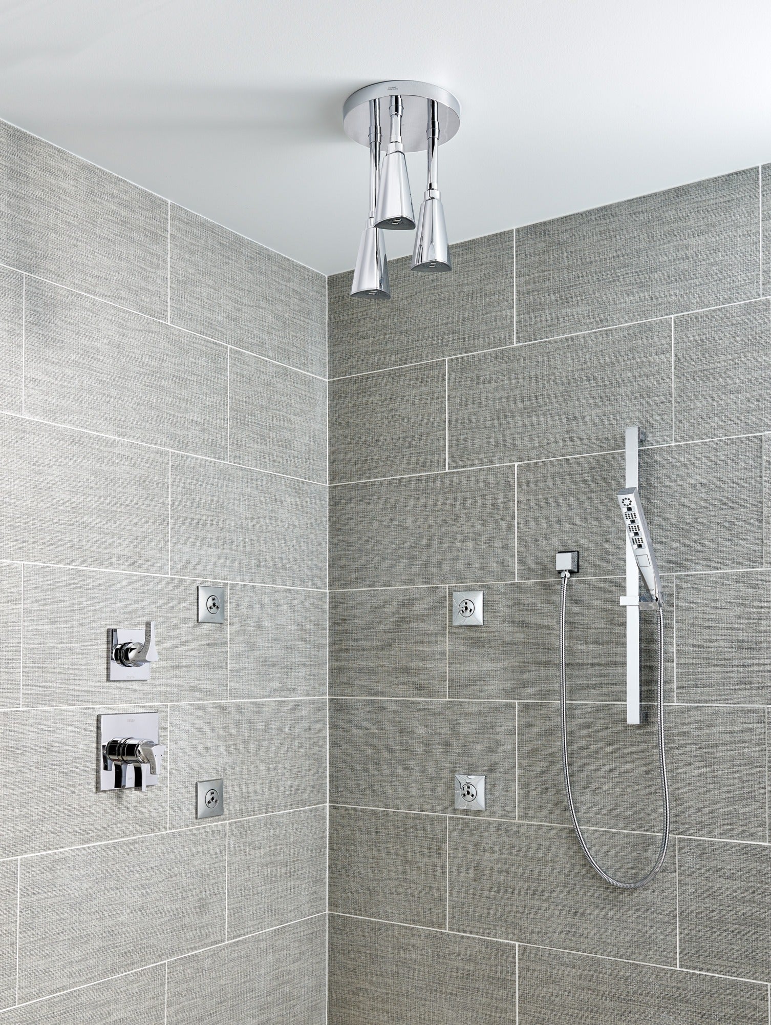 Delta Universal Showering Components H2OKinetic® Pendant Raincan Shower Head