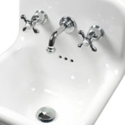 Victorian Collection Bathroom Faucet with Short Spout