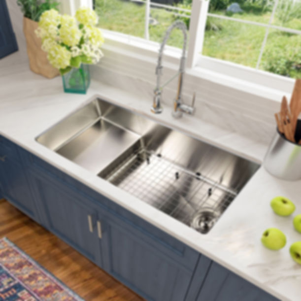 Nantucket STEPPE3918 Pro Series Undermount Stainless Steel Kitchen Sink with Compatible Accessories