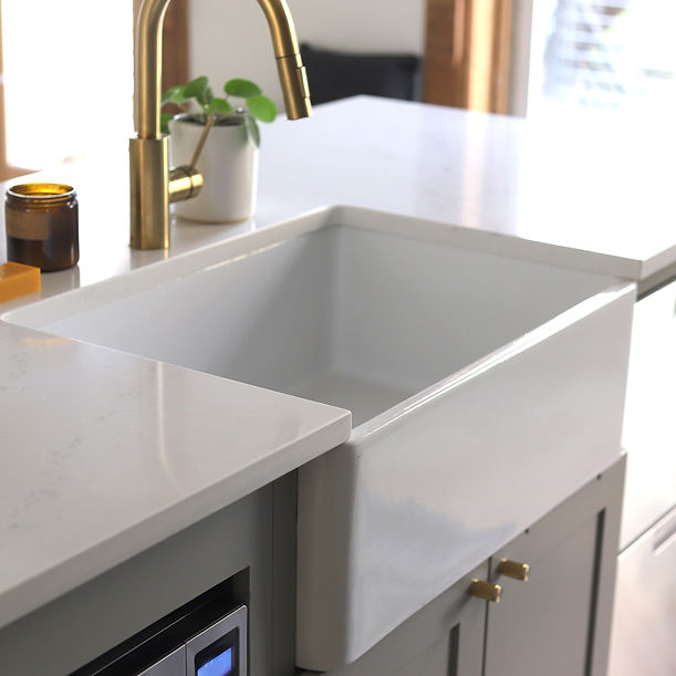 Nantucket 33" Farmhouse Fireclay Sink